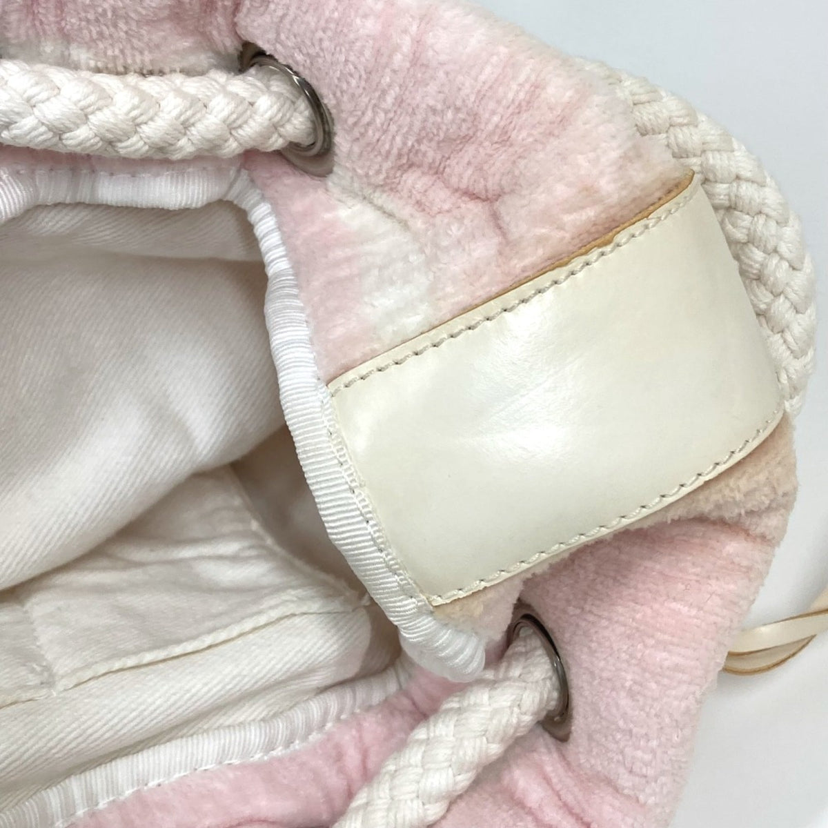 Chanel Pink Cotton Shoulder Bag (Pre-Owned)