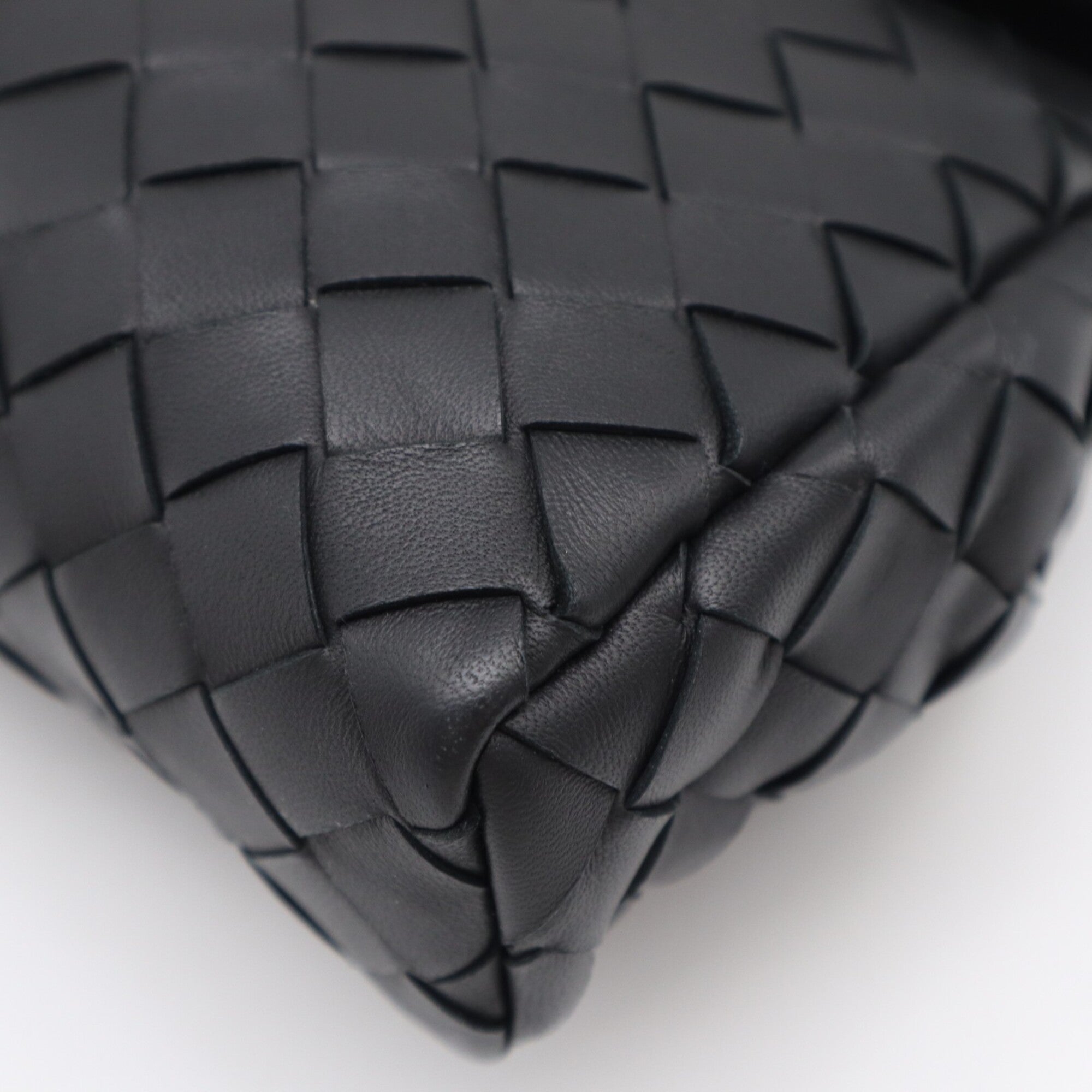 Bottega Veneta Intrecciato Black Leather Clutch Bag (Pre-Owned)