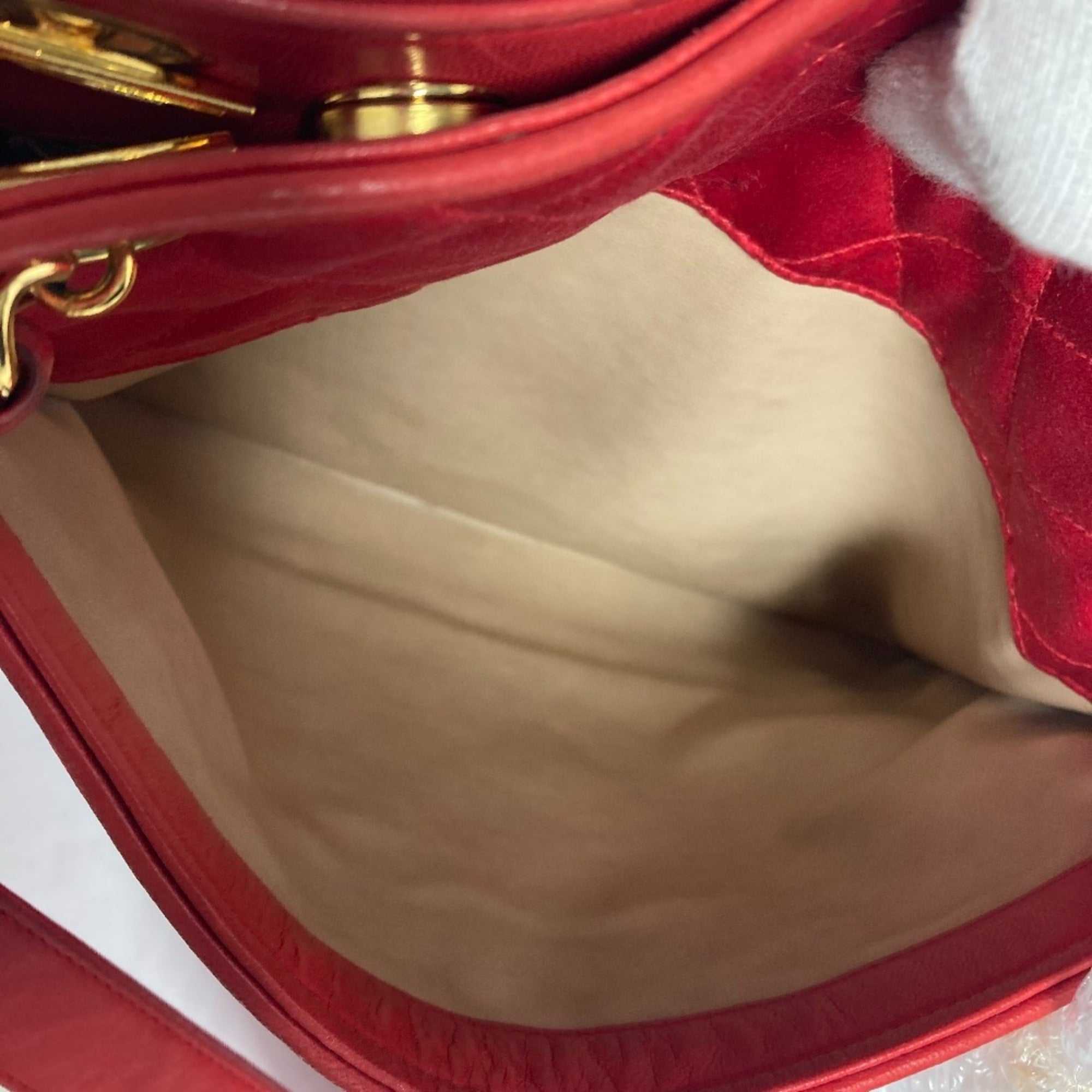 Chanel Red Color Satin Leather Shoulder Bag Tote Bag (Pre-Owned)