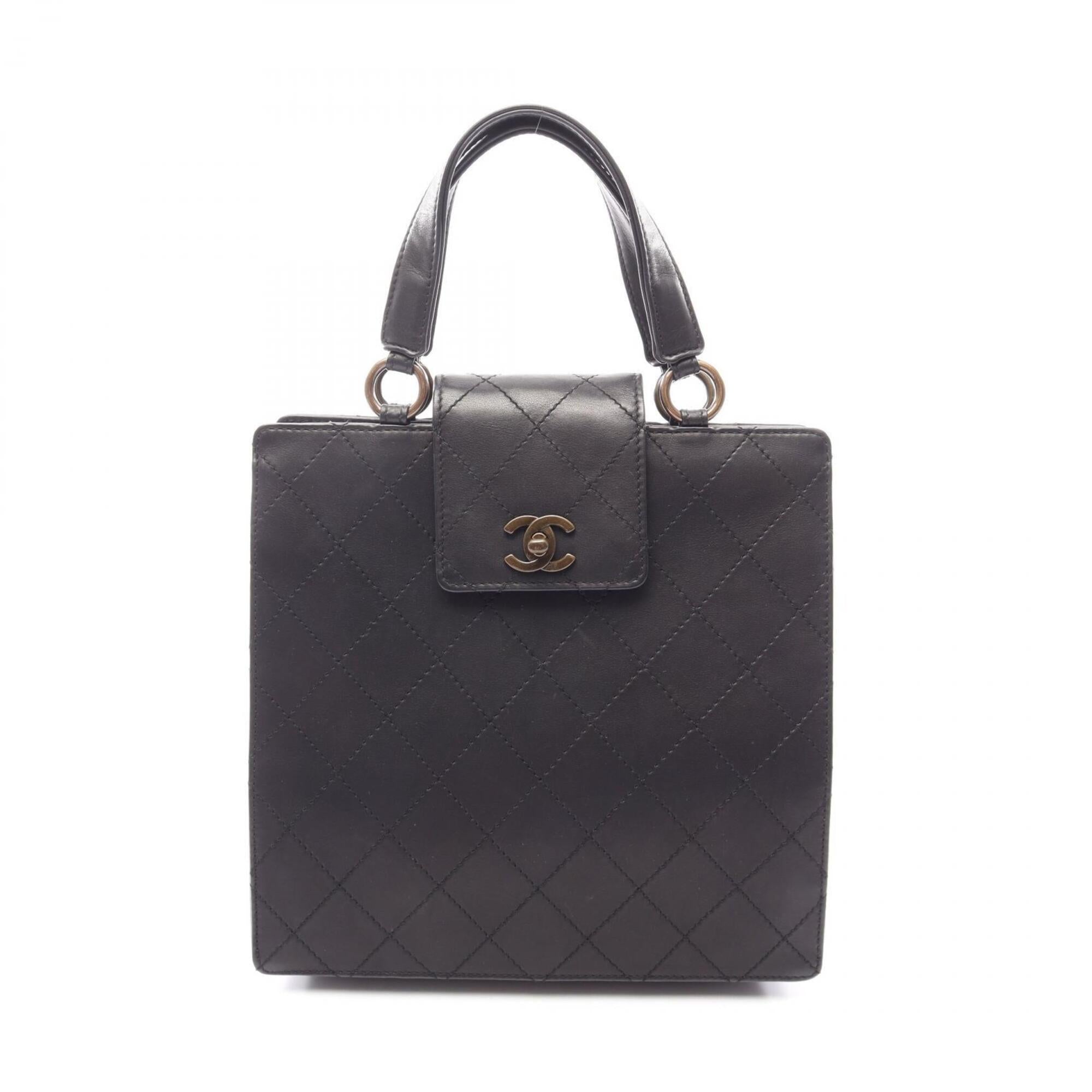 Chanel Black Leather Handbag (Pre-Owned)