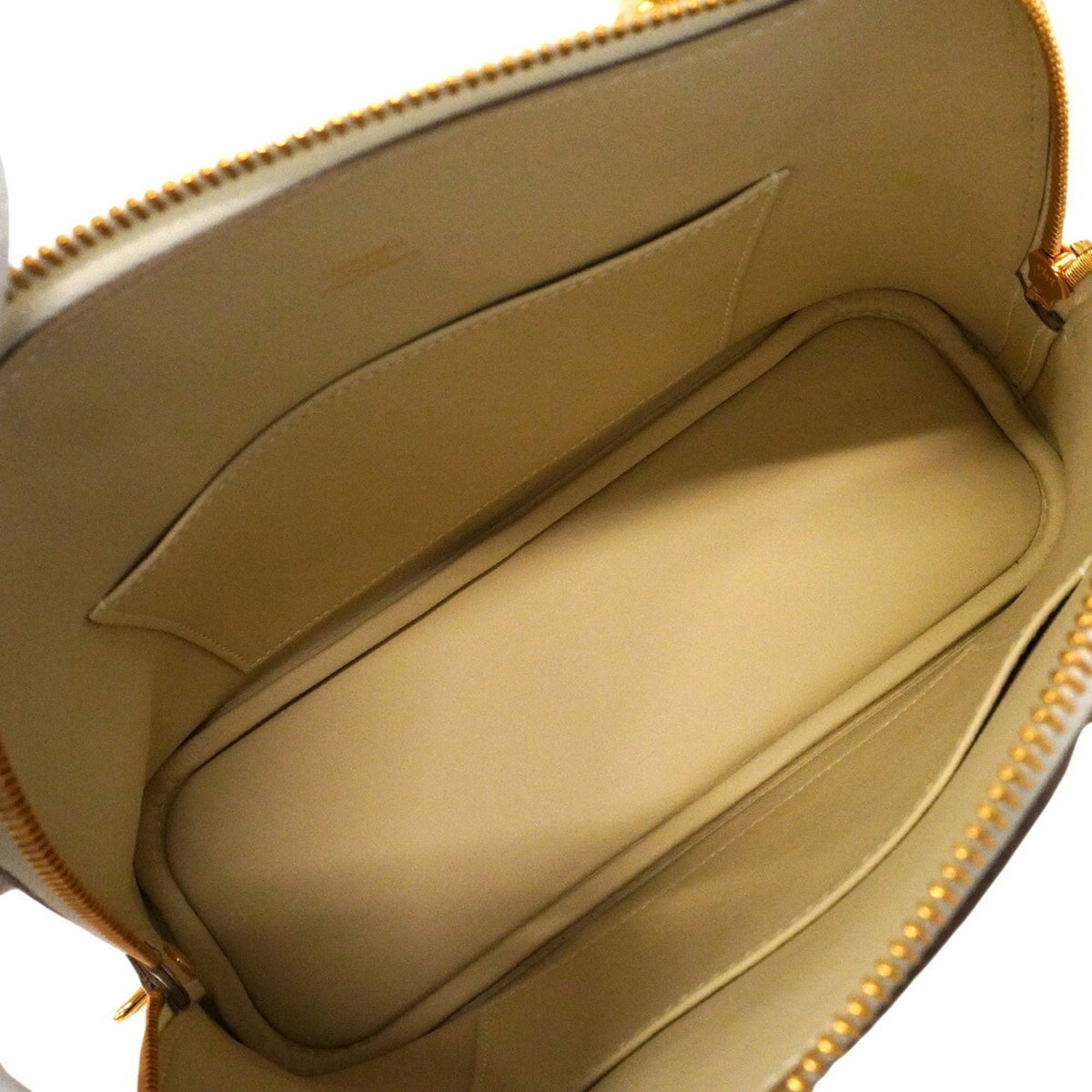 Hermes White Leather Handbag (Pre-Owned)