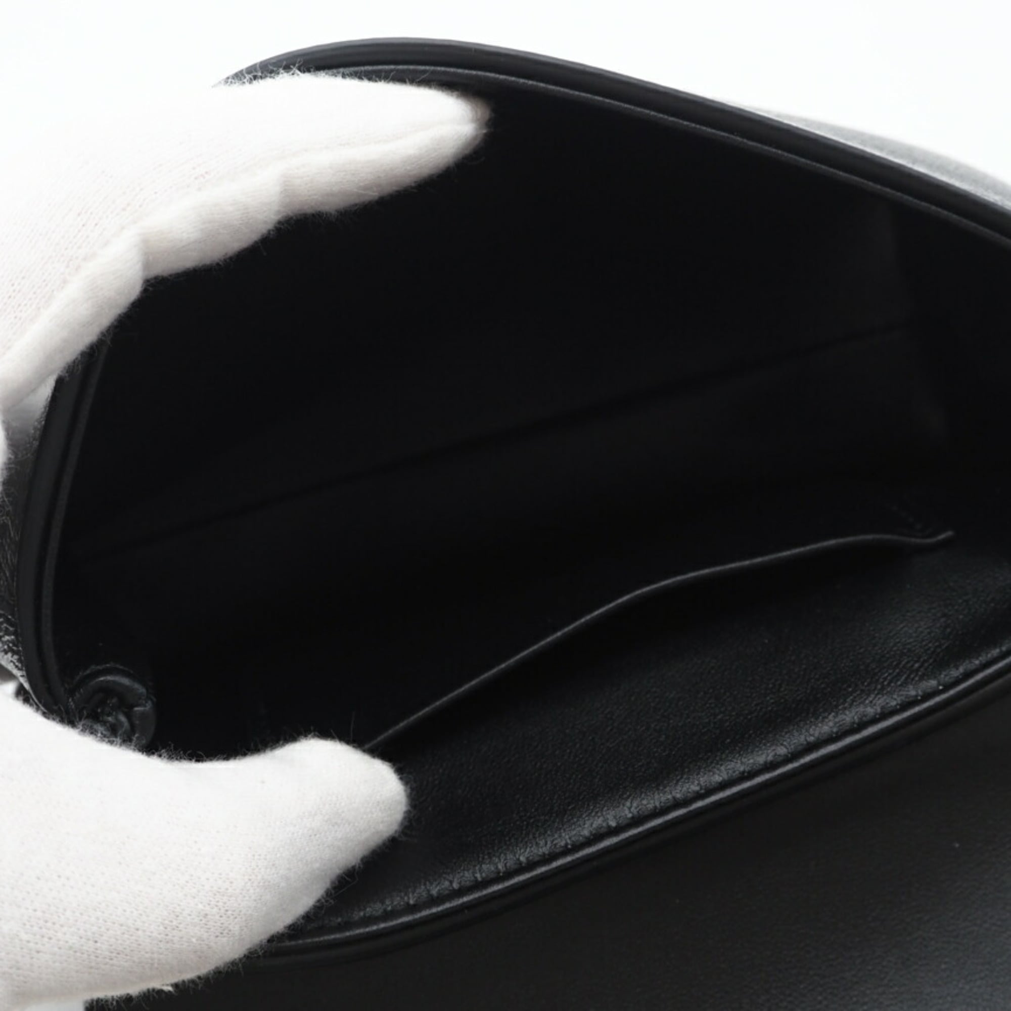 Celine Black Leather Shoulder Bag (Pre-Owned)