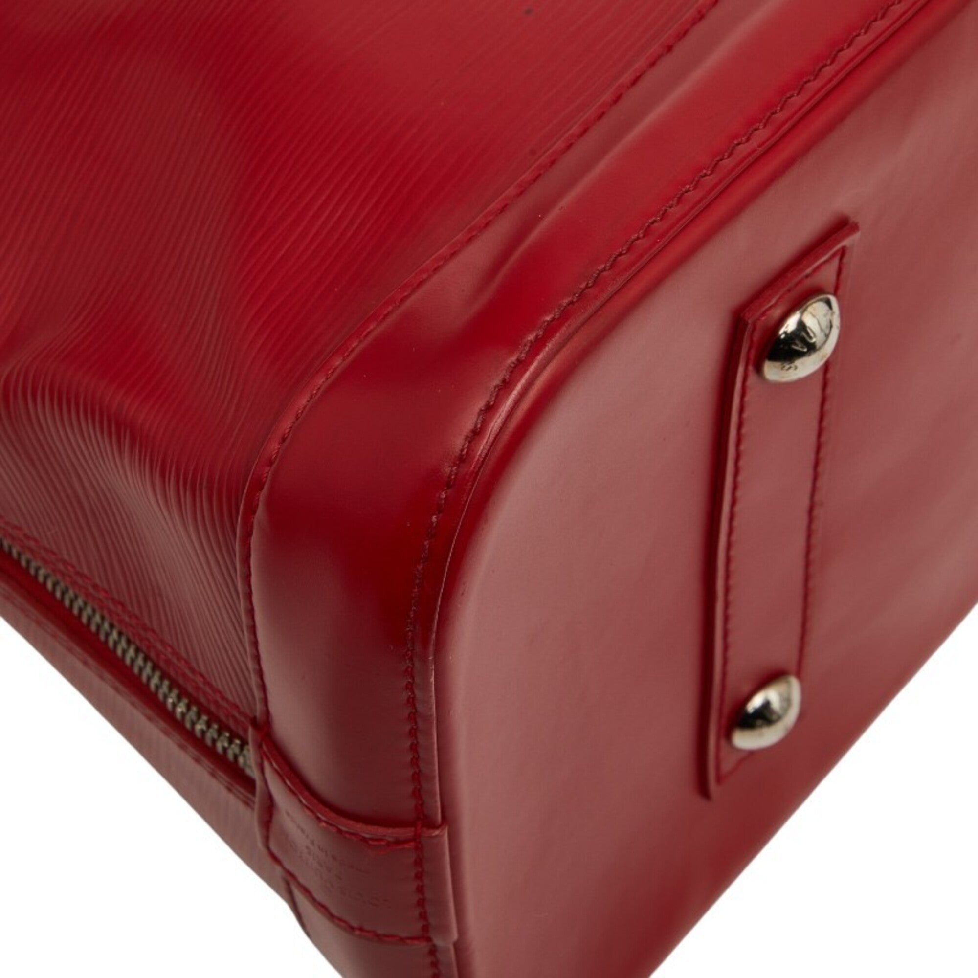 Louis Vuitton Carmine Red Color Leather Handbag (Pre-Owned)