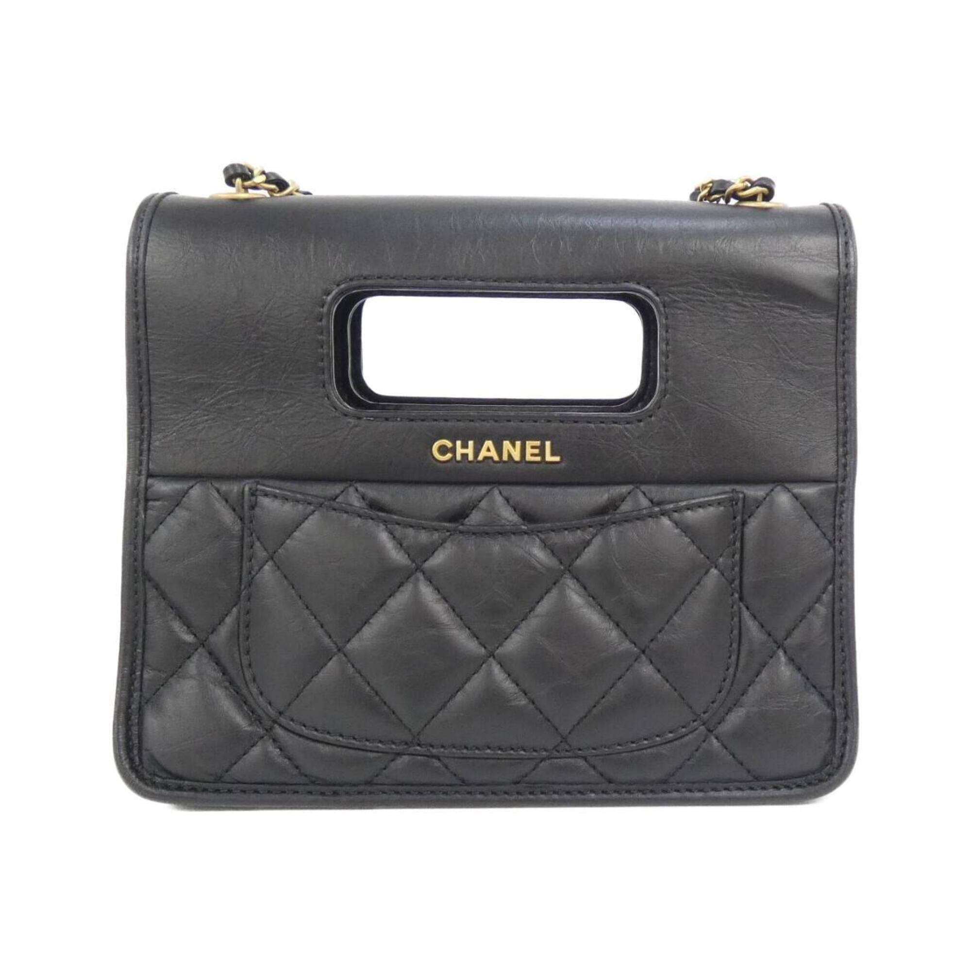 Chanel Black Leather Shoulder Bag (Pre-Owned)