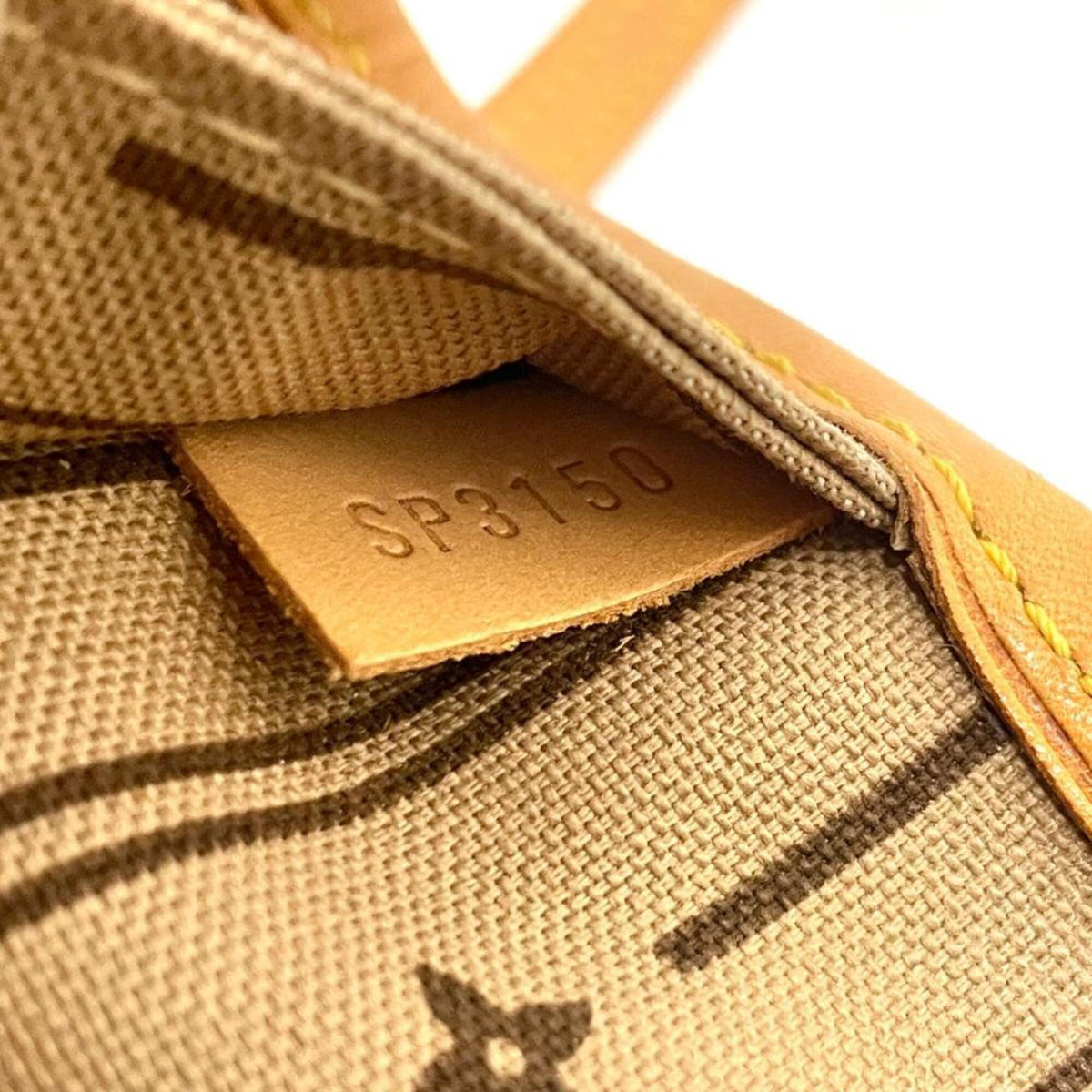 Louis Vuitton Brown Monogram Canvas Tote Bag (Pre-Owned)