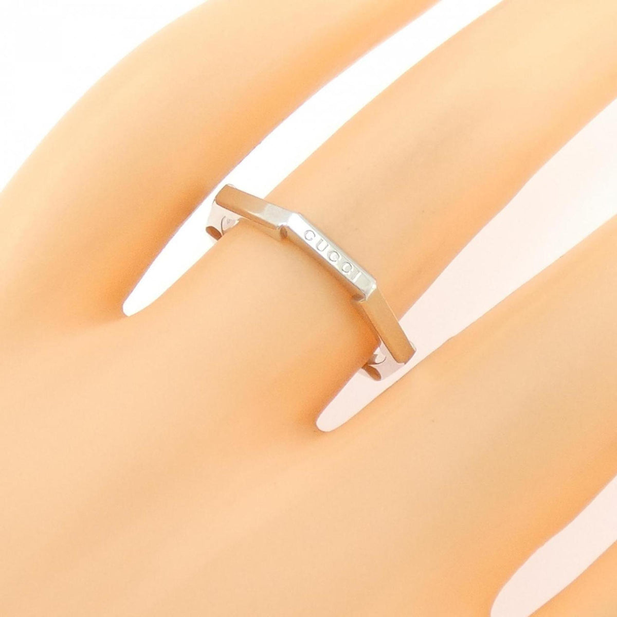 Gucci White Gold (18K) Band Ring (Pre-Owned)