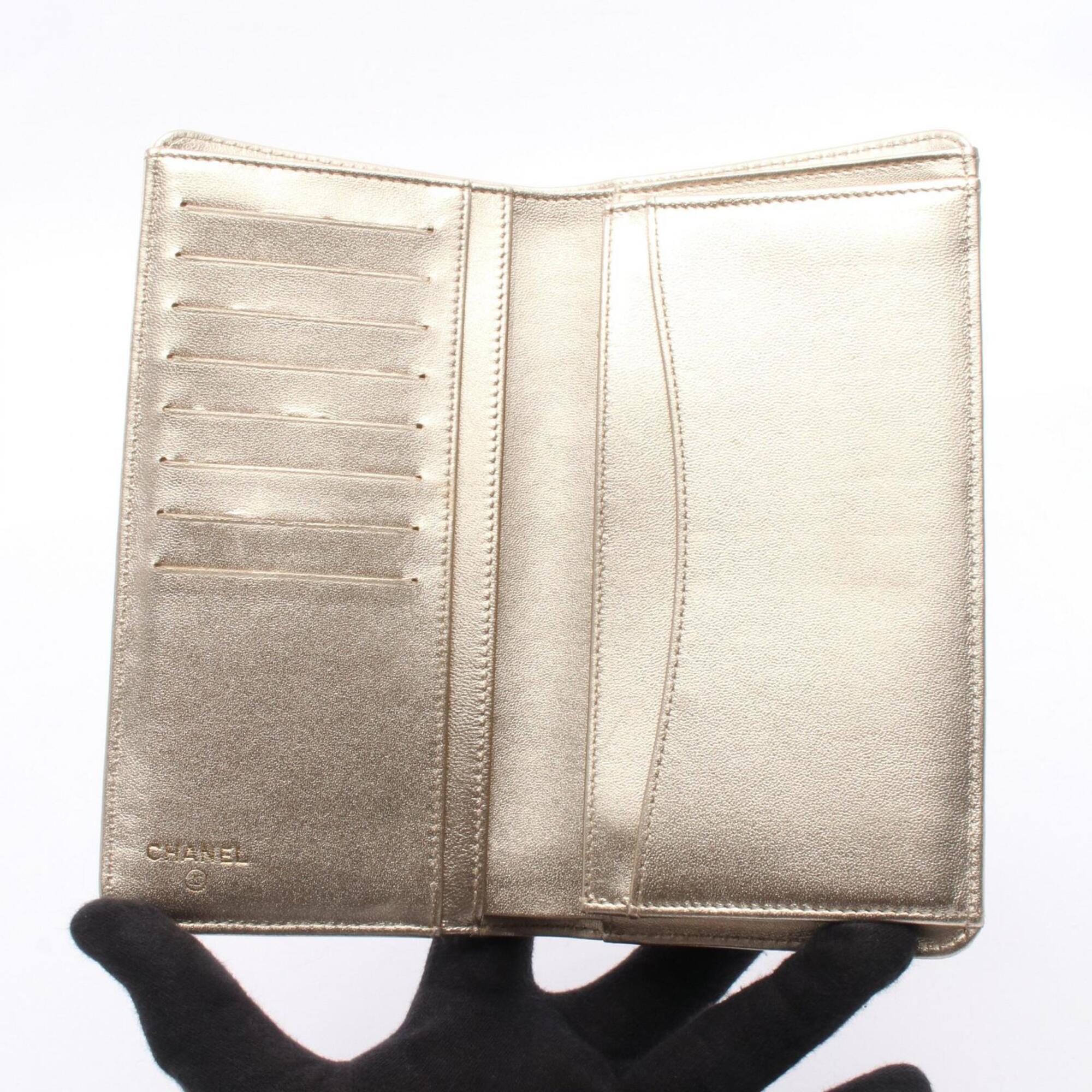 Chanel Gold Leather Long Wallet (Bi-Fold) (Pre-Owned)