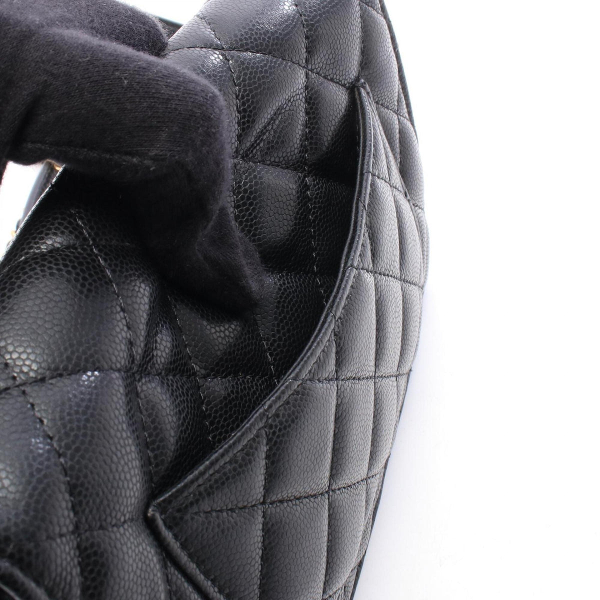 Chanel Black Grained Calfskin Handbag Shoulder Bag (Pre-Owned)