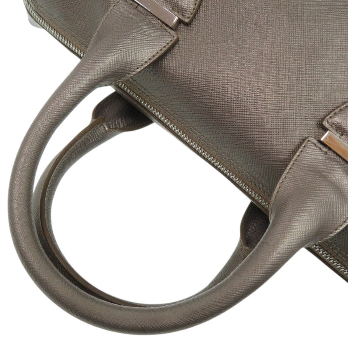 Salvatore Ferragamo Gray Leather Boston Bag Handbag (Pre-Owned)