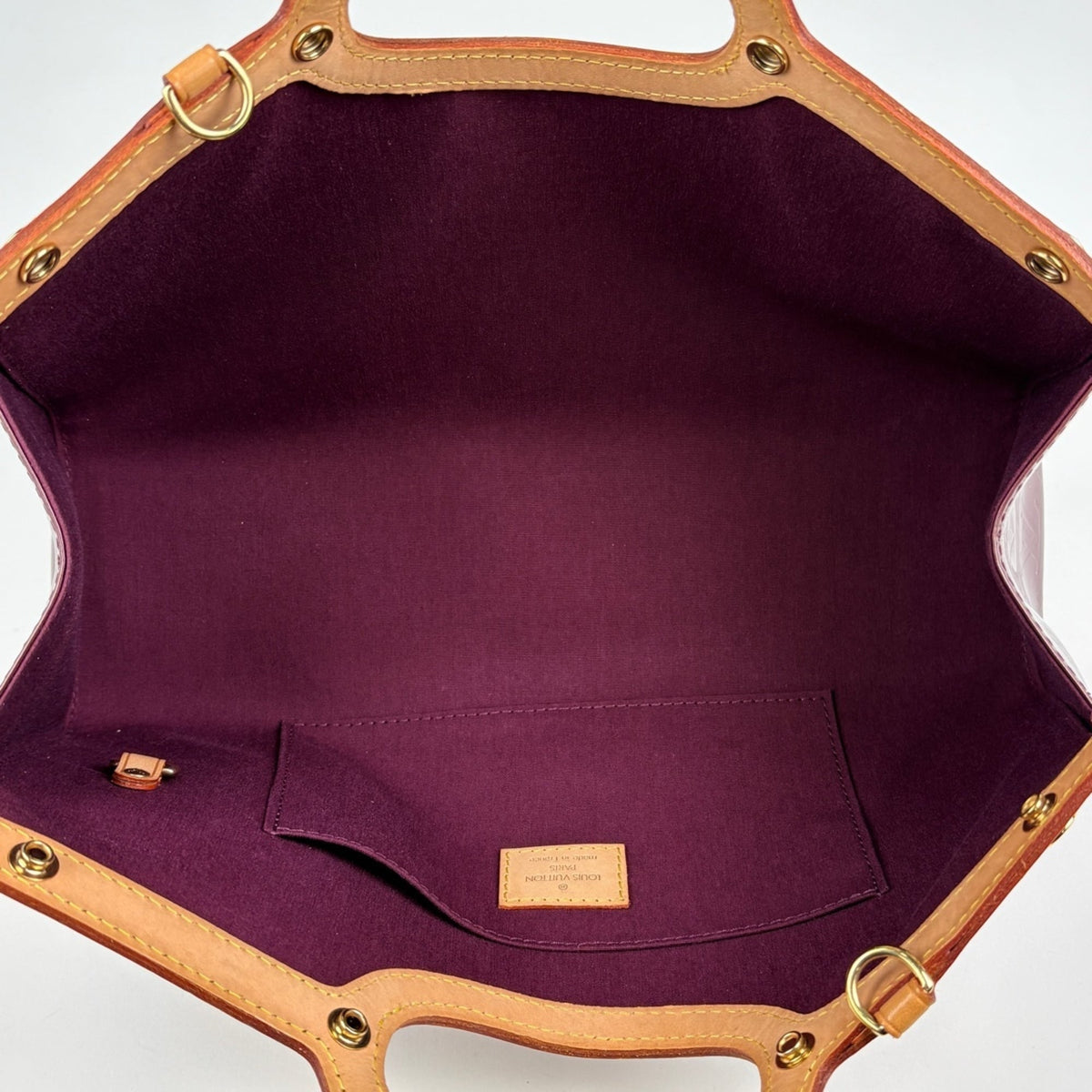 Louis Vuitton Purple Monogram Vernis Handbag (Pre-Owned)