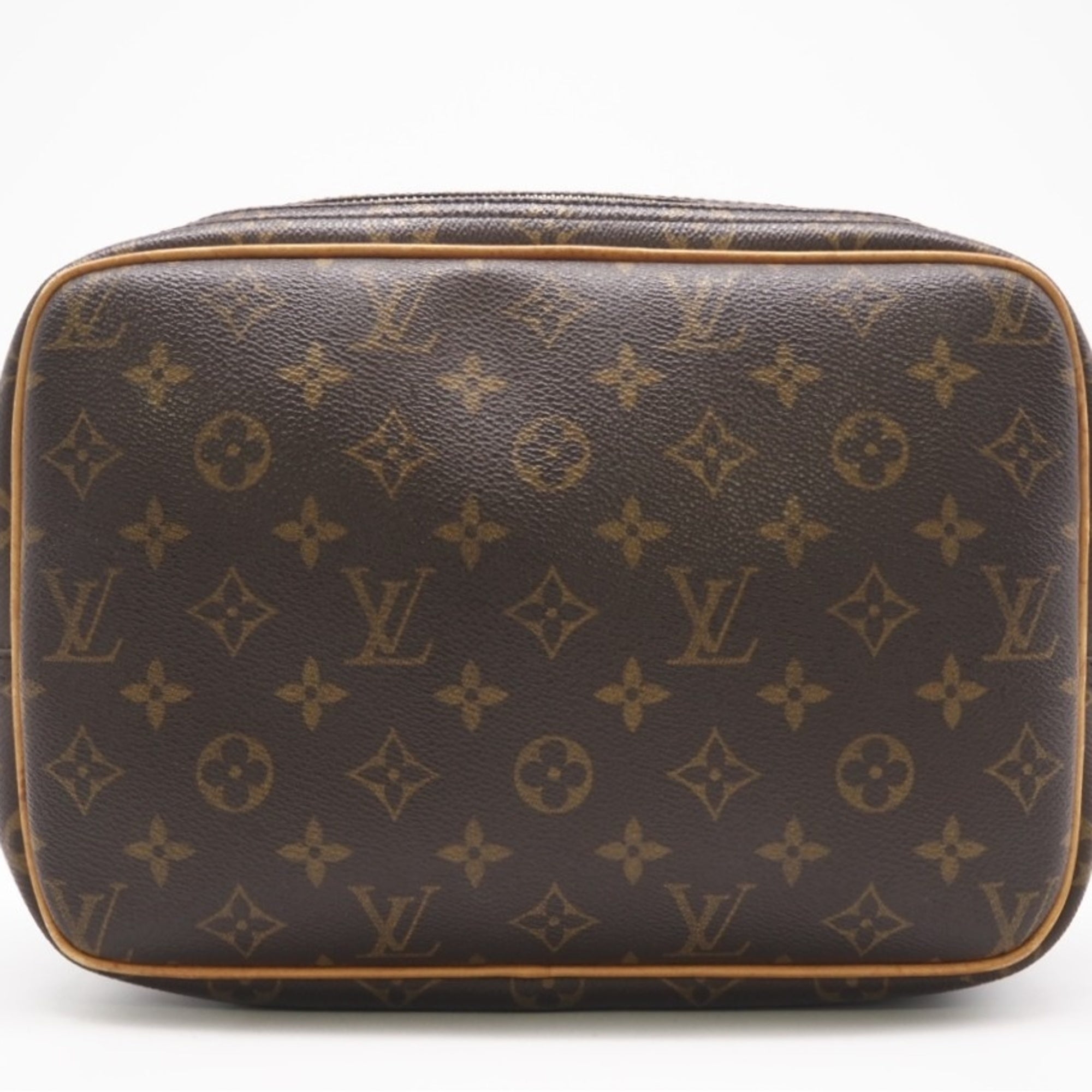 Louis Vuitton Brown Coated Canvas Shoulder Bag (Pre-Owned)