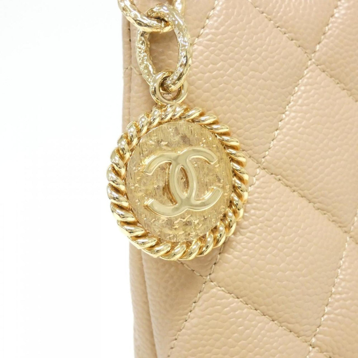 Chanel Beige Grained Calfskin Handbag (Pre-Owned)