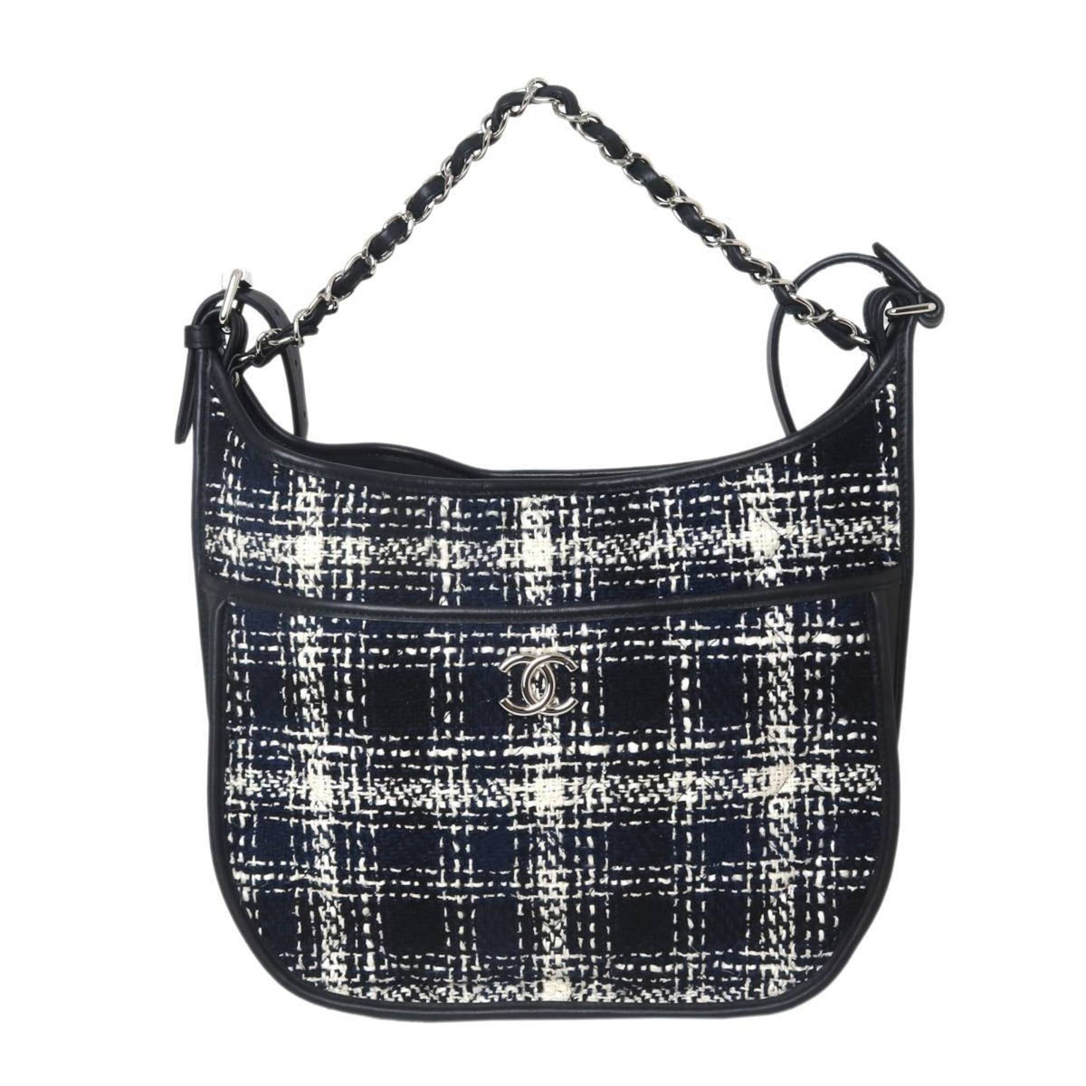 Chanel Navy White Cotton Shoulder Bag (Pre-Owned)