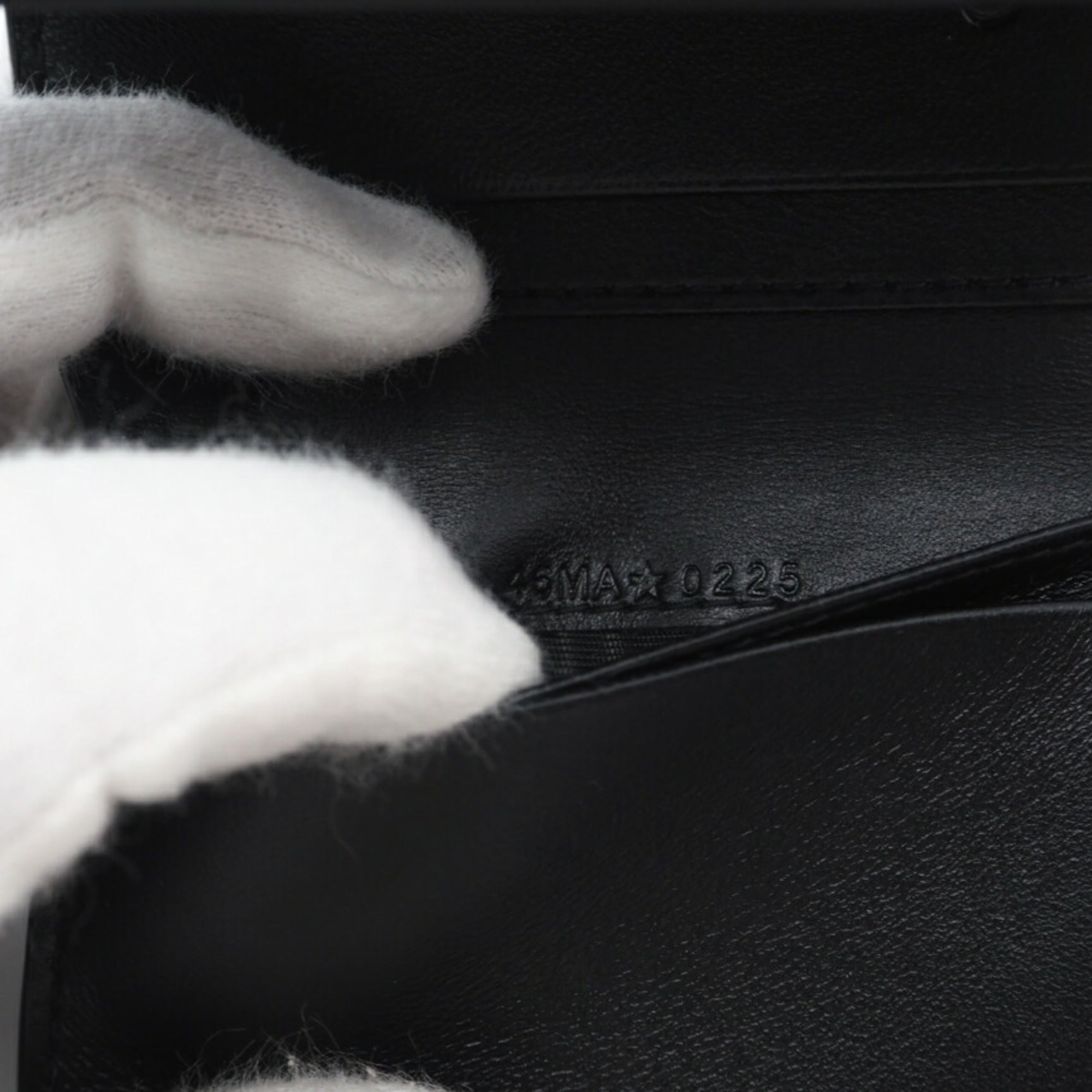Christian Dior Black Leather Wallet (Tri-Fold) (Pre-Owned)