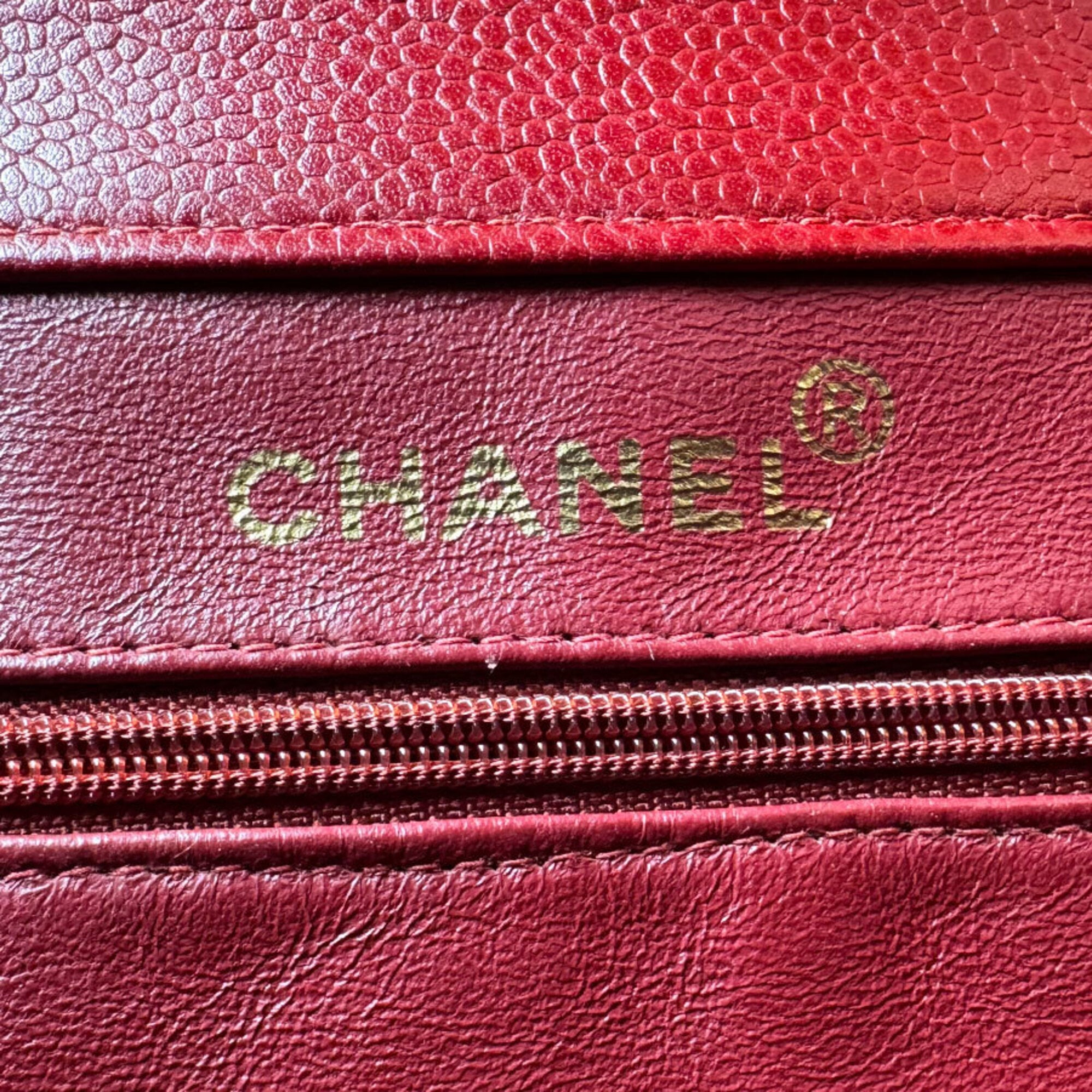 Chanel Red Color Grained Calfskin Shoulder Bag (Pre-Owned)