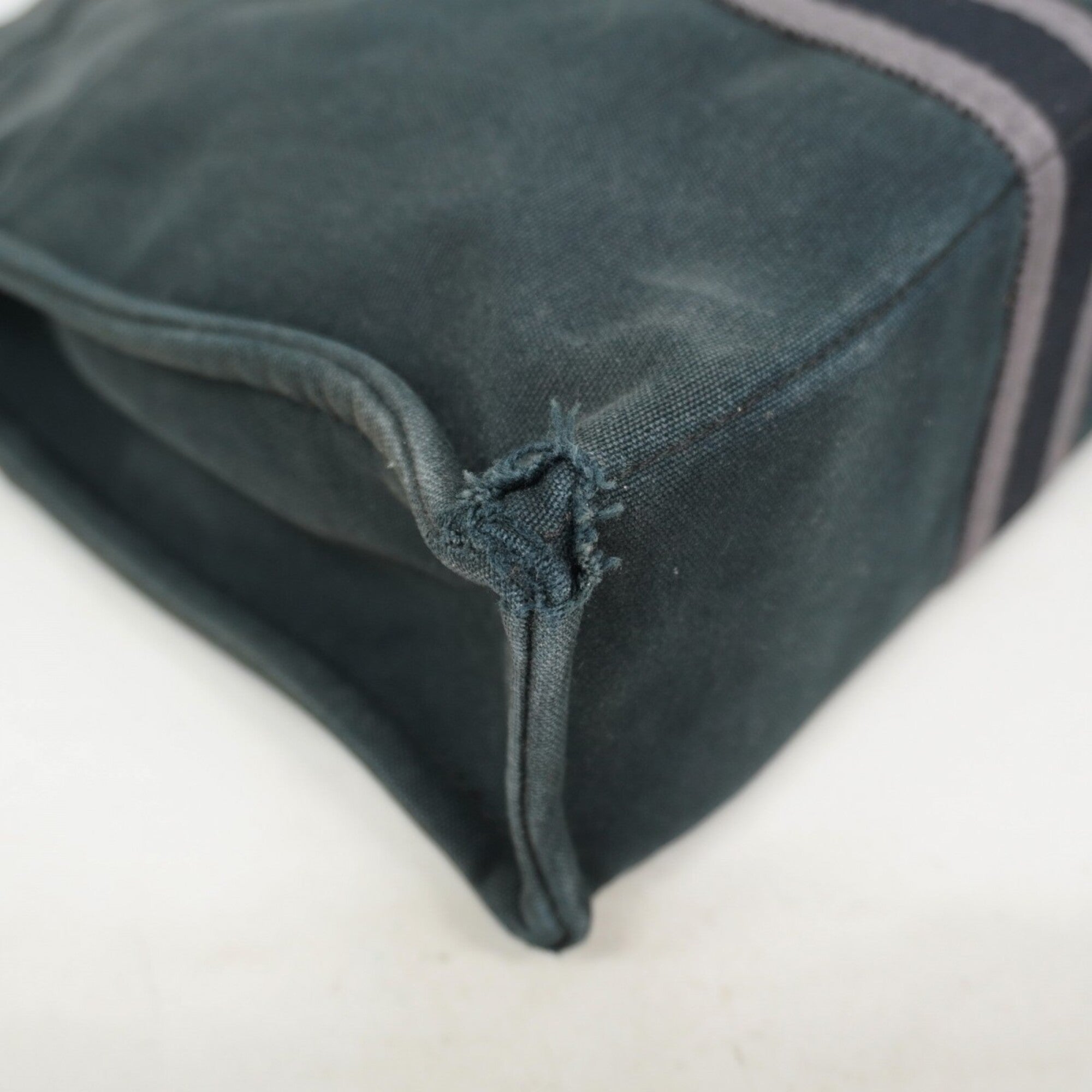 Hermes Black Canvas Tote Bag (Pre-Owned)