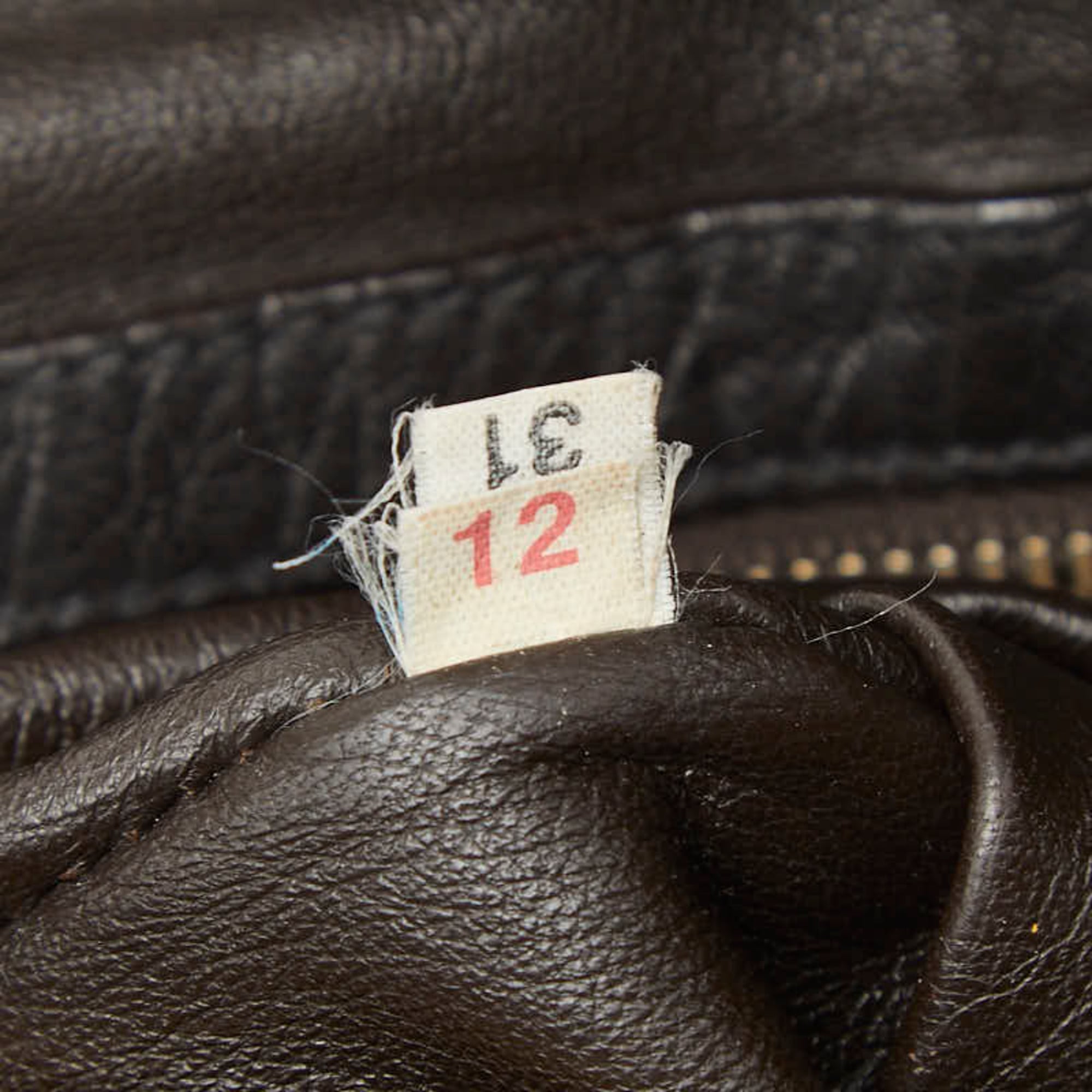 Prada Brown Leather Shoulder Bag (Pre-Owned)