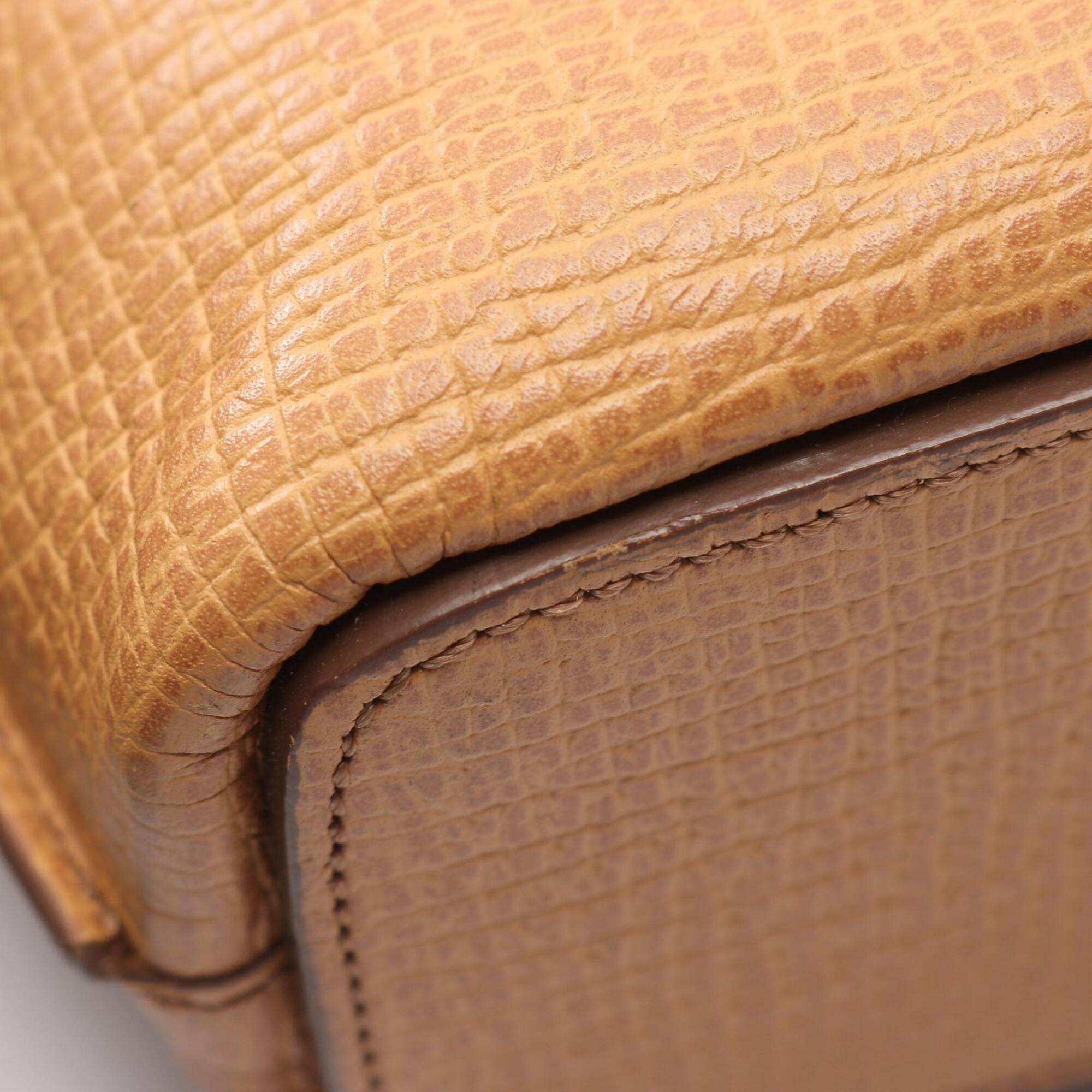 Loewe Beige Leather Handbag (Pre-Owned)