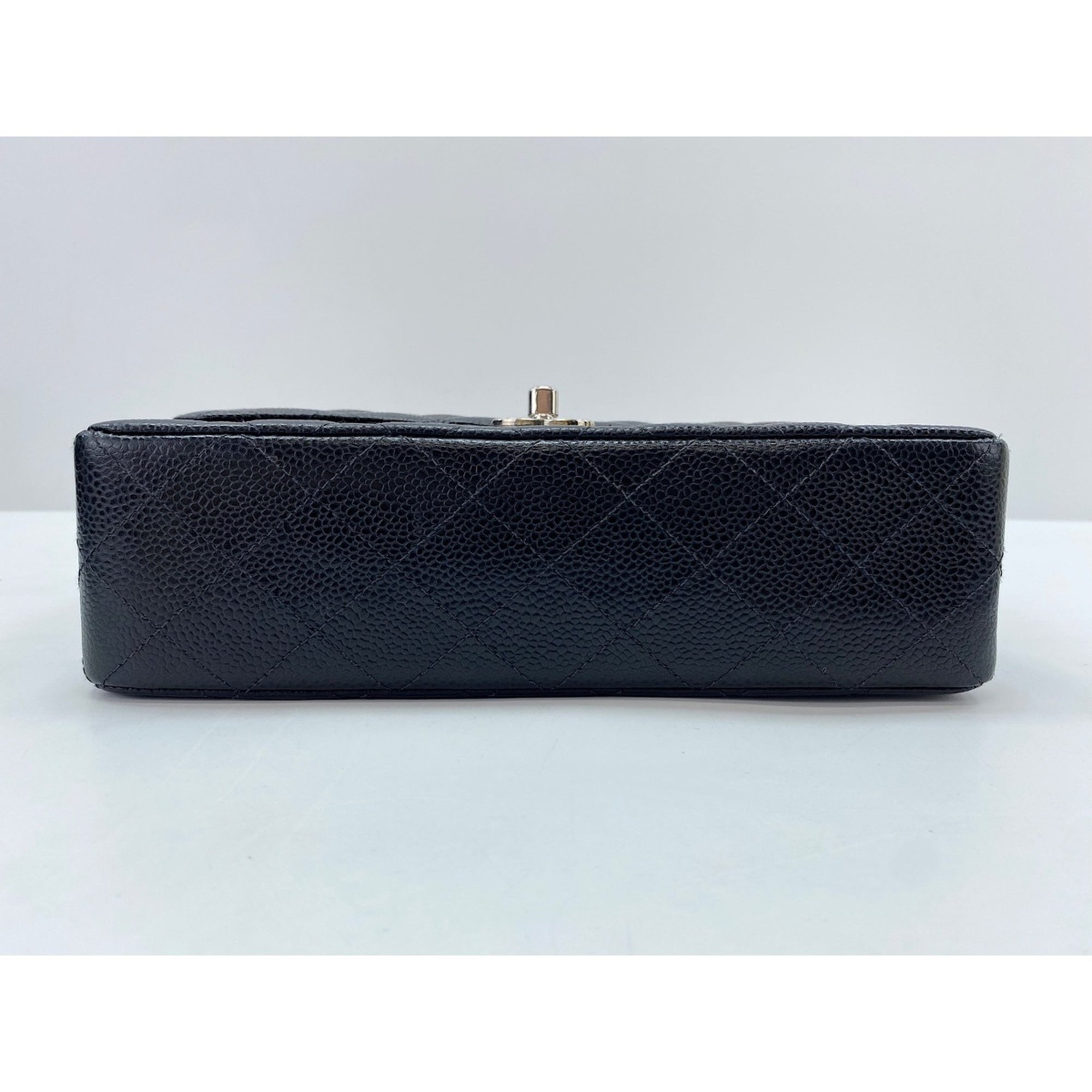 Chanel Matelasse Black Shoulder Bag (Pre-Owned)