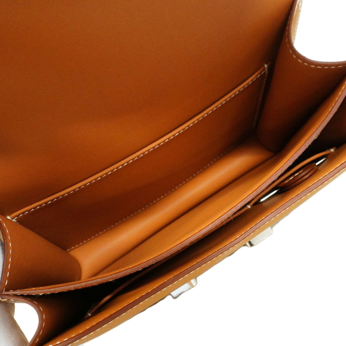 Hermes Gold Leather Shoulder Bag (Pre-Owned)