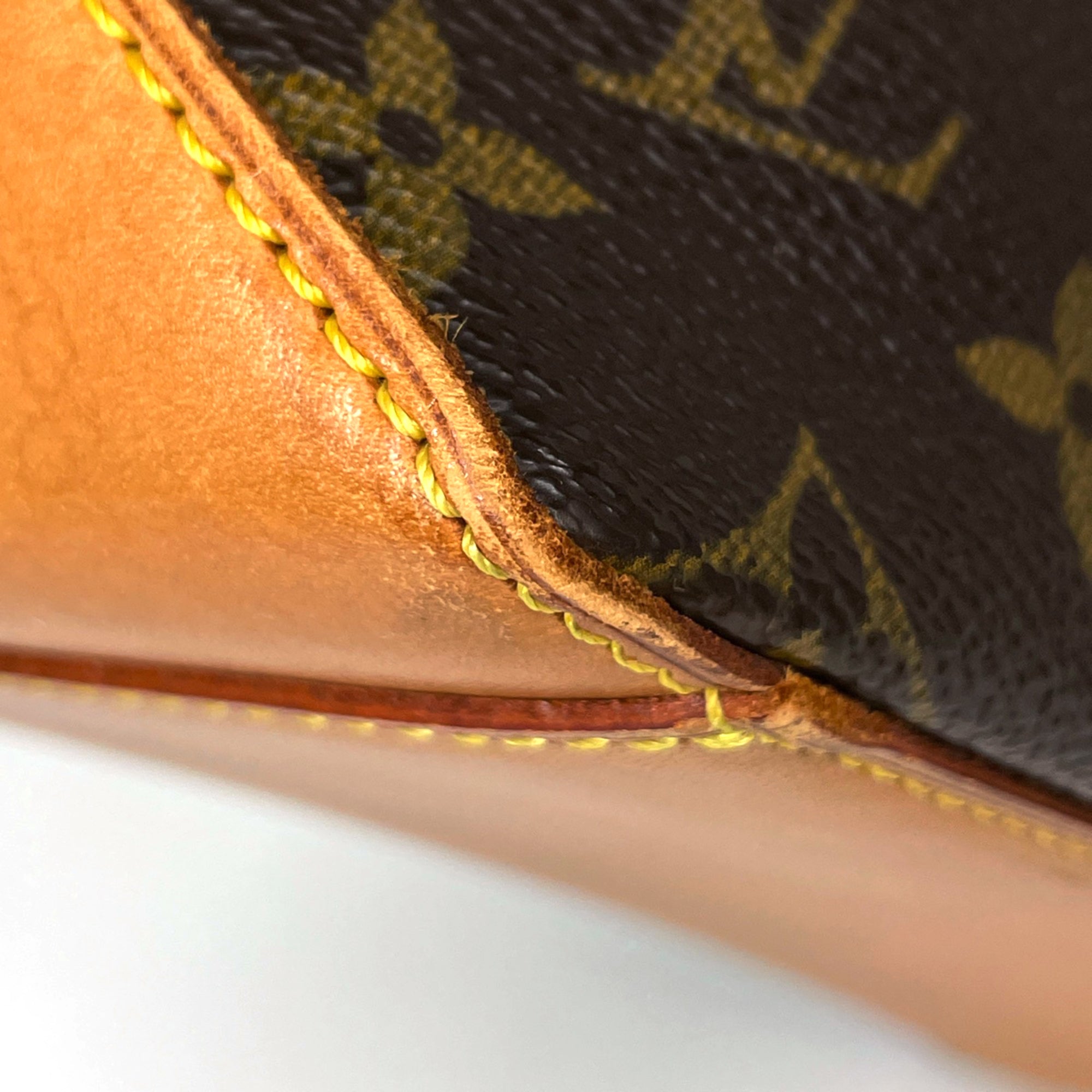 Louis Vuitton Brown Monogram Shoulder Bag Tote Bag (Pre-Owned)
