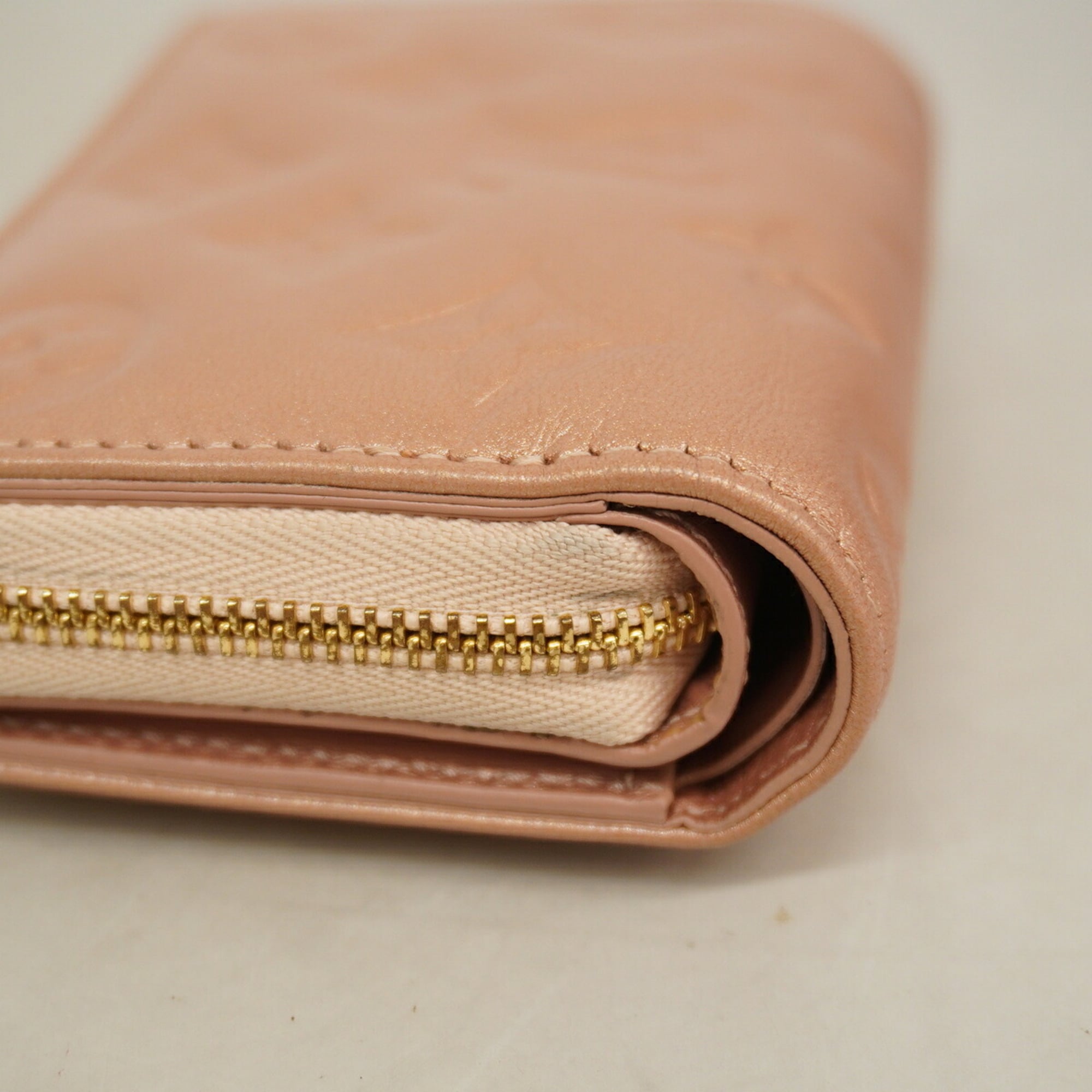 Louis Vuitton Rose Gold Wallet (Bi-Fold) (Pre-Owned)