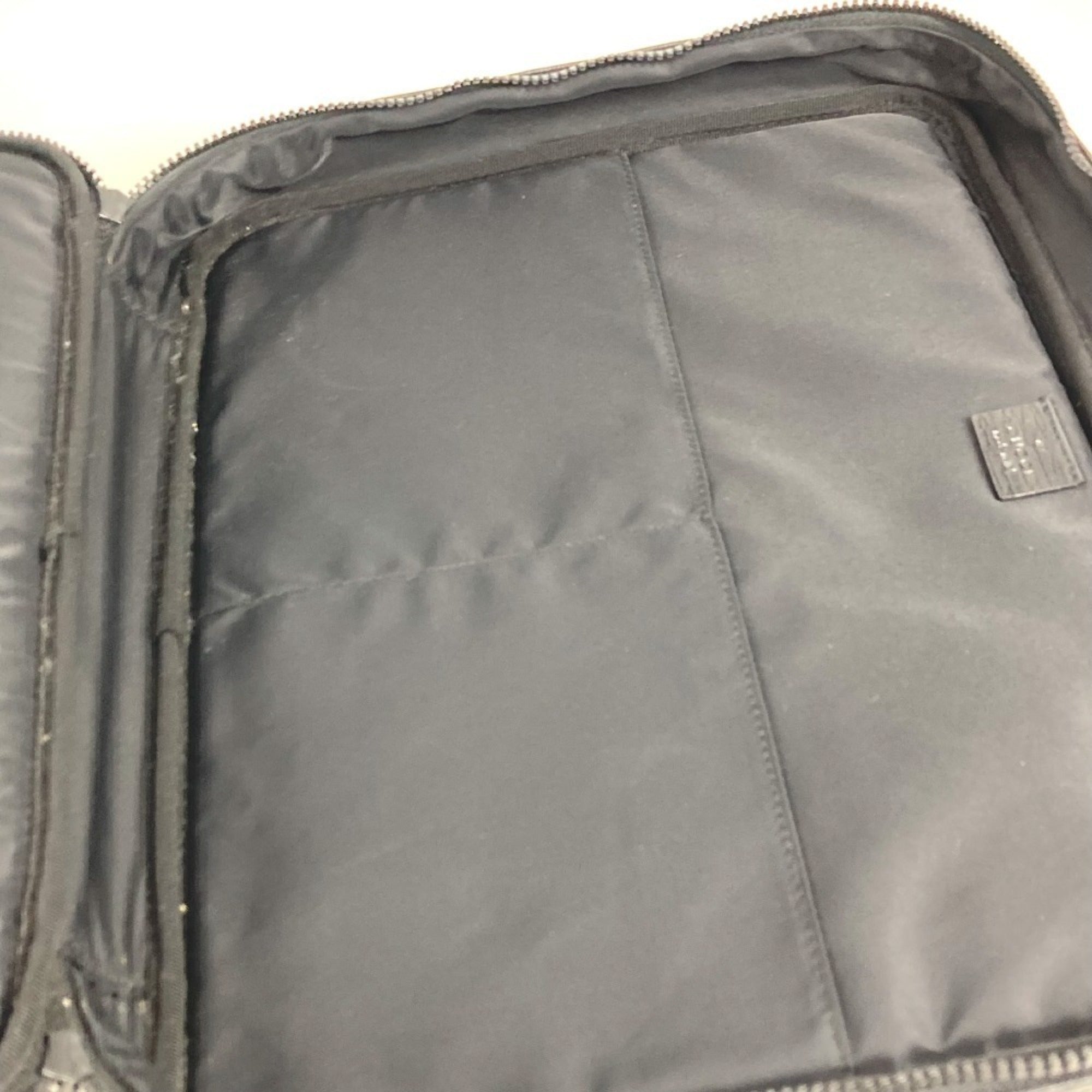 Gucci Black Gg Supreme Handbag Tote Bag (Pre-Owned)
