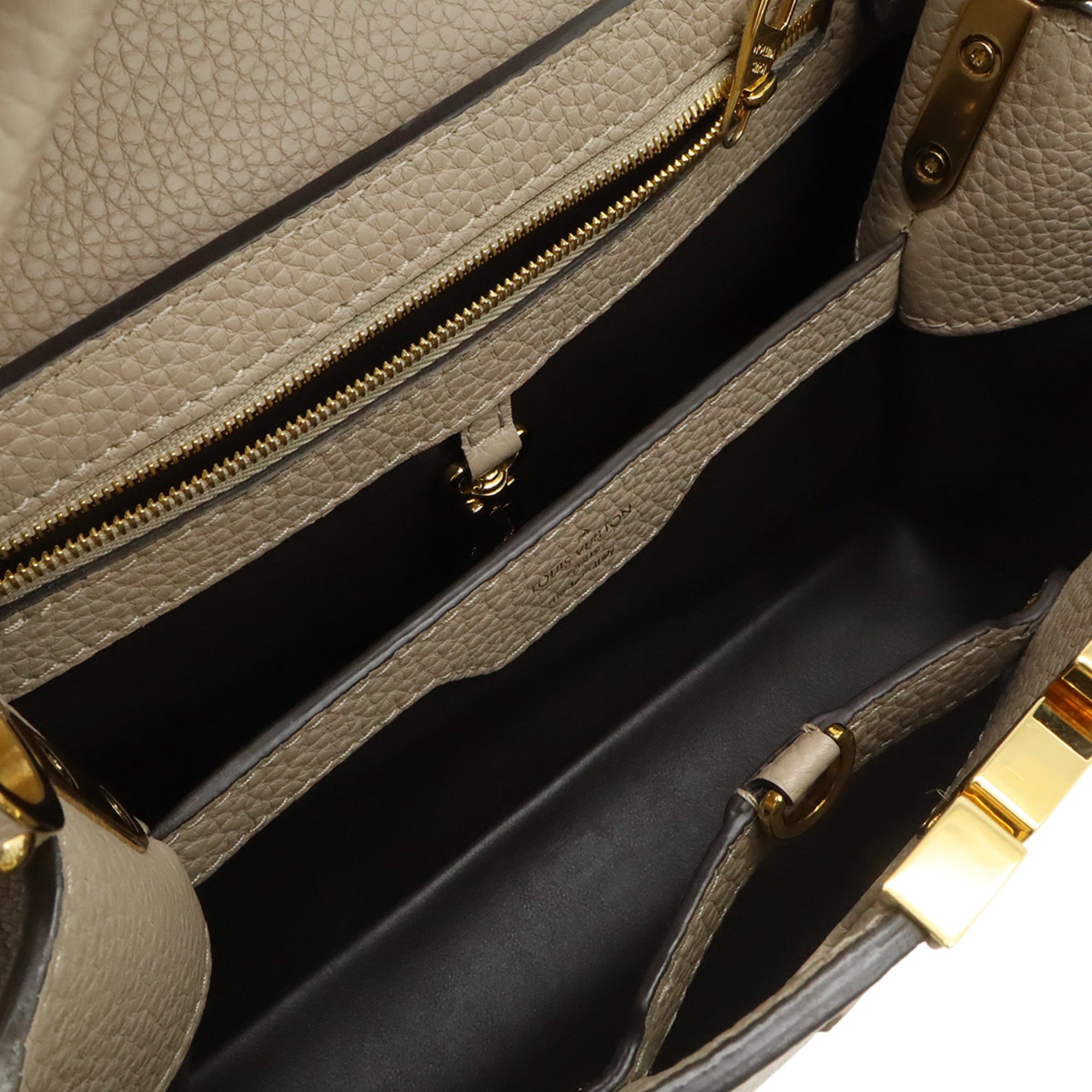 Louis Vuitton Galle Grayish White Handbag Shoulder Bag (Pre-Owned)
