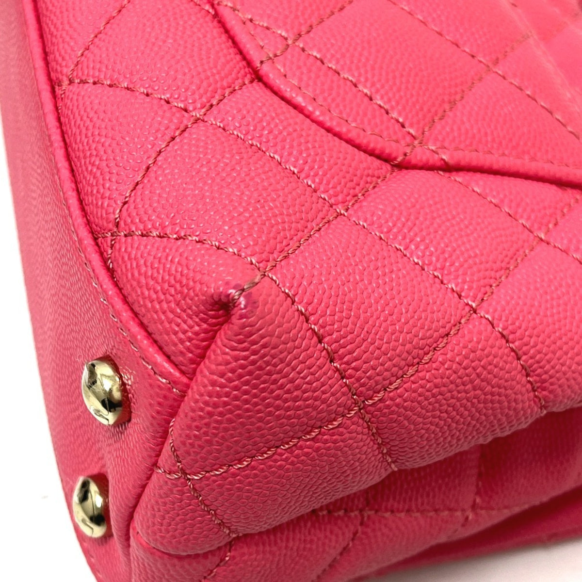 Chanel Coral Pink Grained Calfskin Handbag (Pre-Owned)