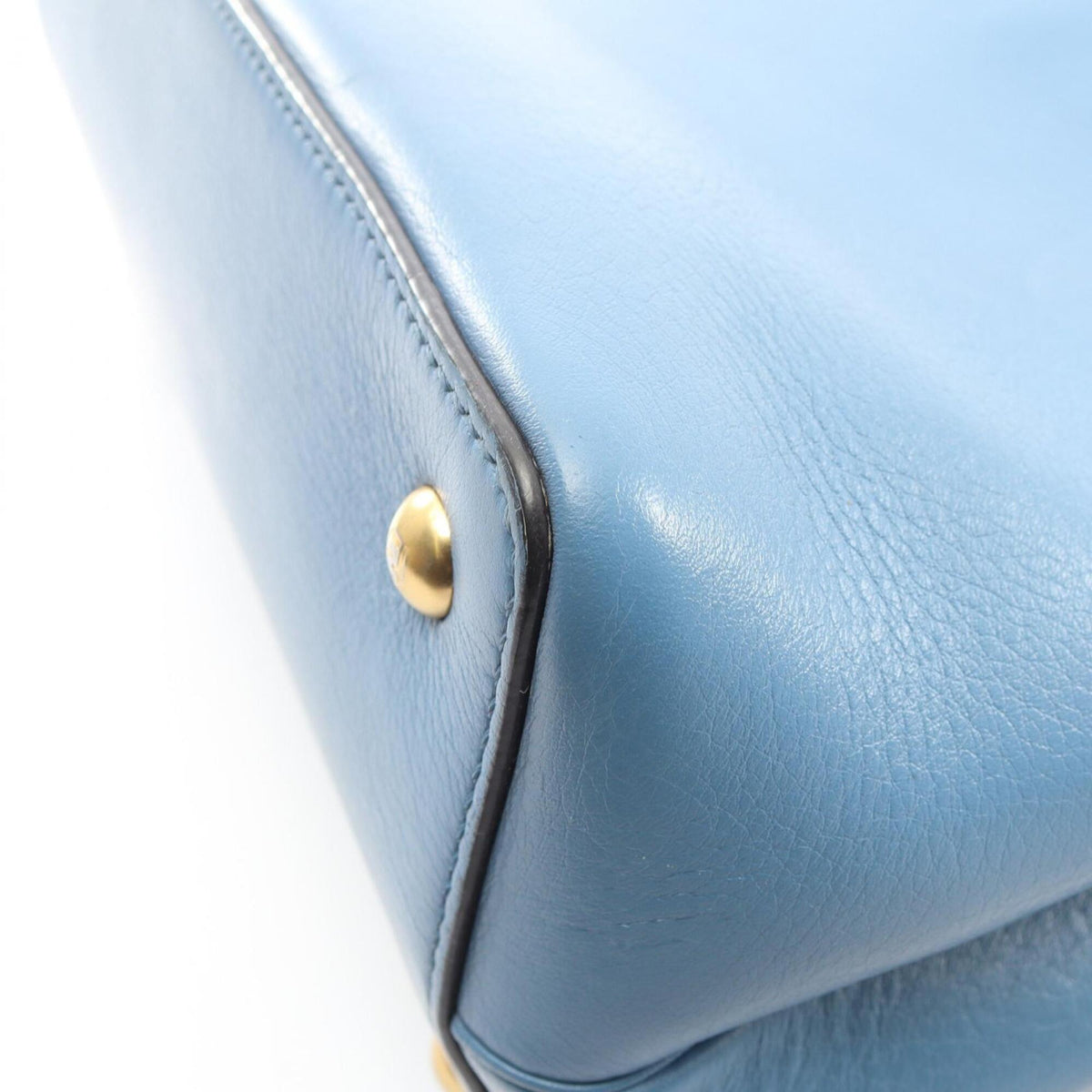 Fendi Blue Bordeaux Leather Handbag (Pre-Owned)