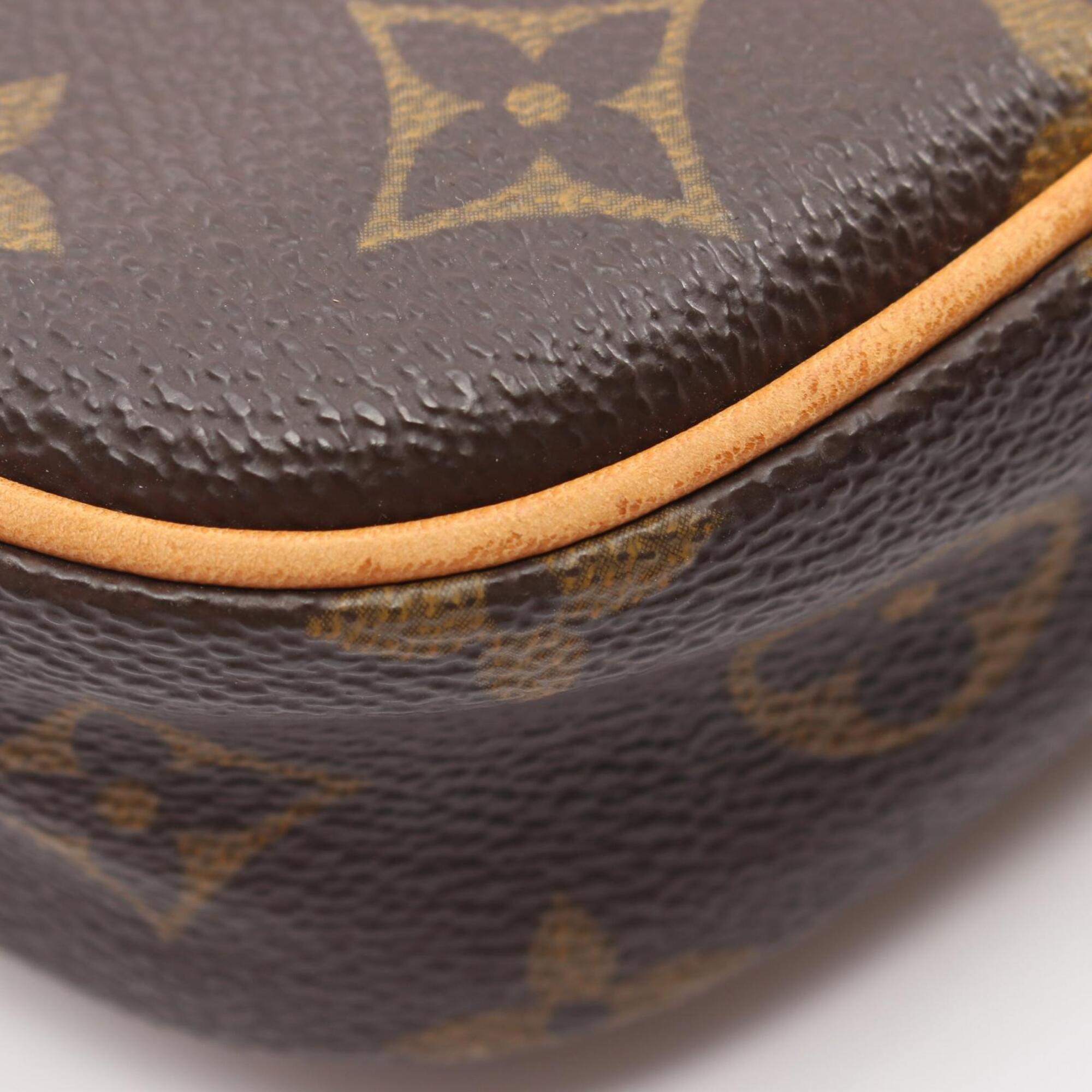 Louis Vuitton Brown Coated Canvas Leather Fanny Pack Handbag (Pre-Owned)
