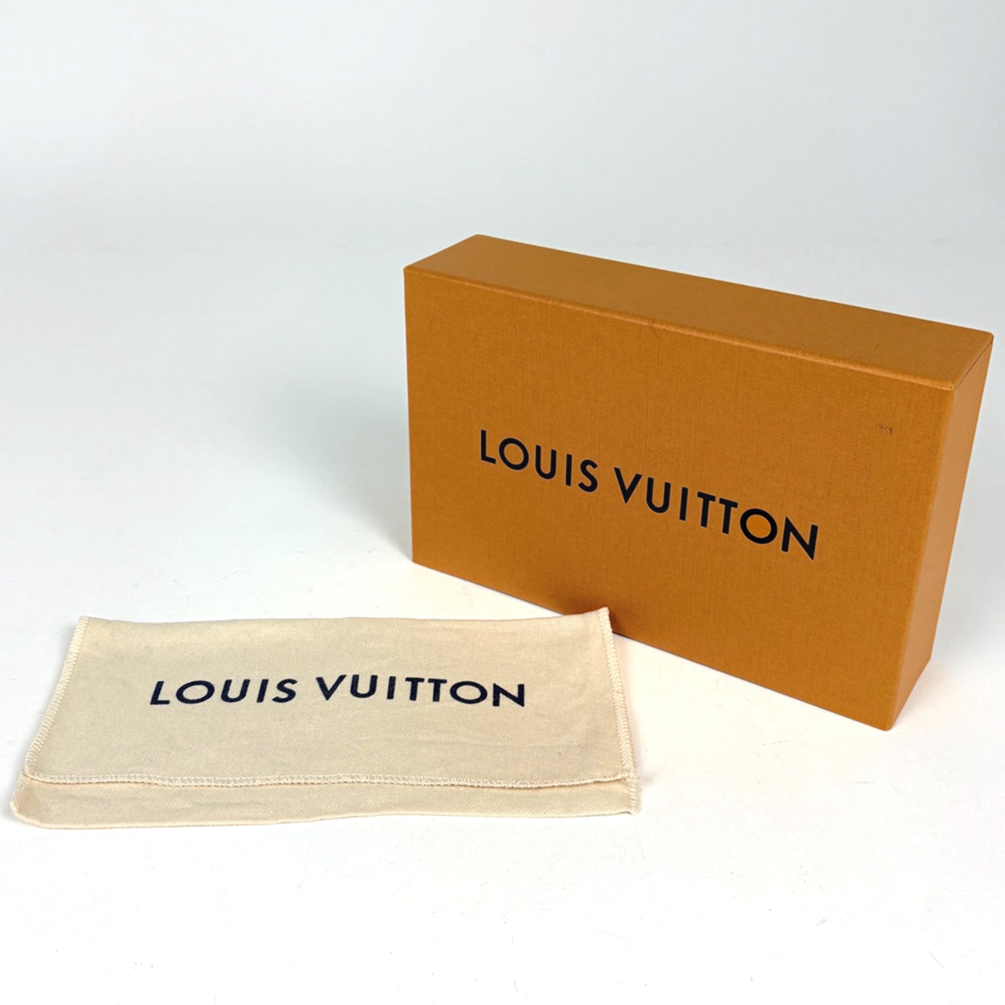 Louis Vuitton Tourterelle Long Wallet (Bi-Fold) (Pre-Owned)