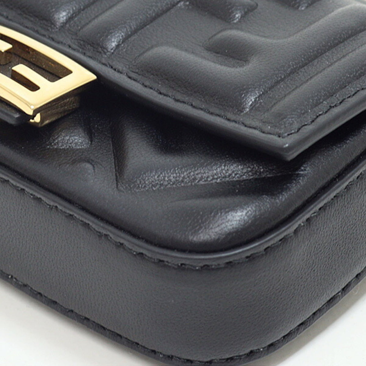 Fendi Black Leather Pouch Shoulder Bag (Pre-Owned)