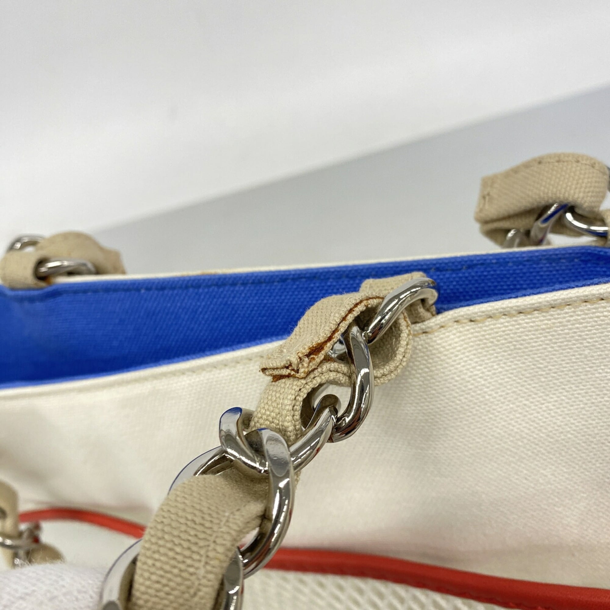 Chanel Multi-Color White Canvas Tote Bag (Pre-Owned)
