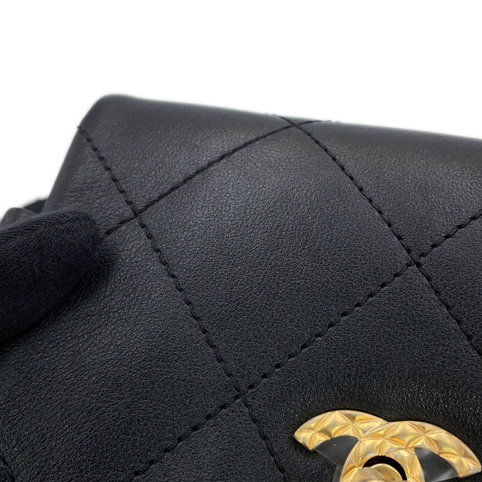 Chanel Black Leather Backpack Handbag (Pre-Owned)
