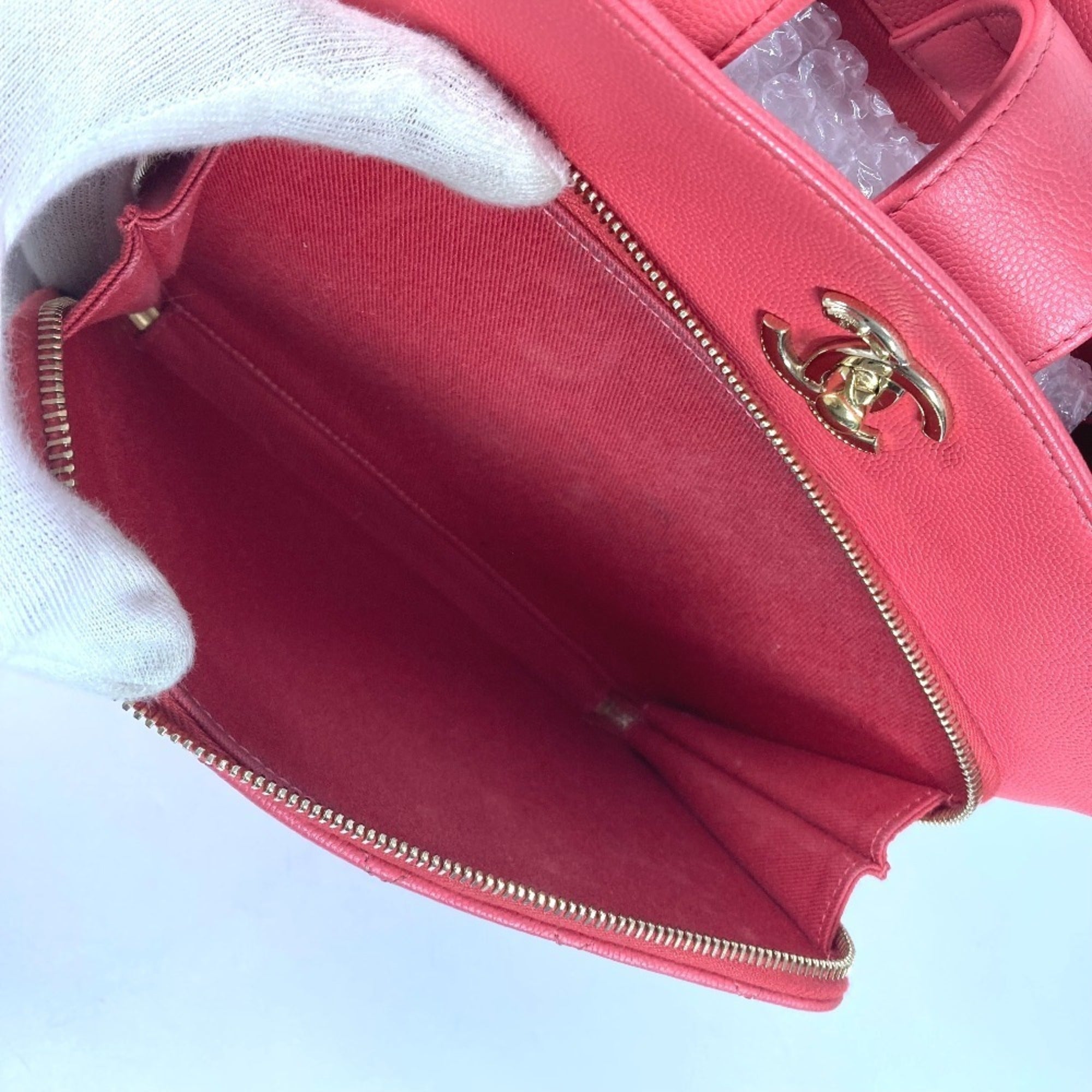 Chanel Pink Grained Calfskin Shoulder Bag Tote Bag (Pre-Owned)