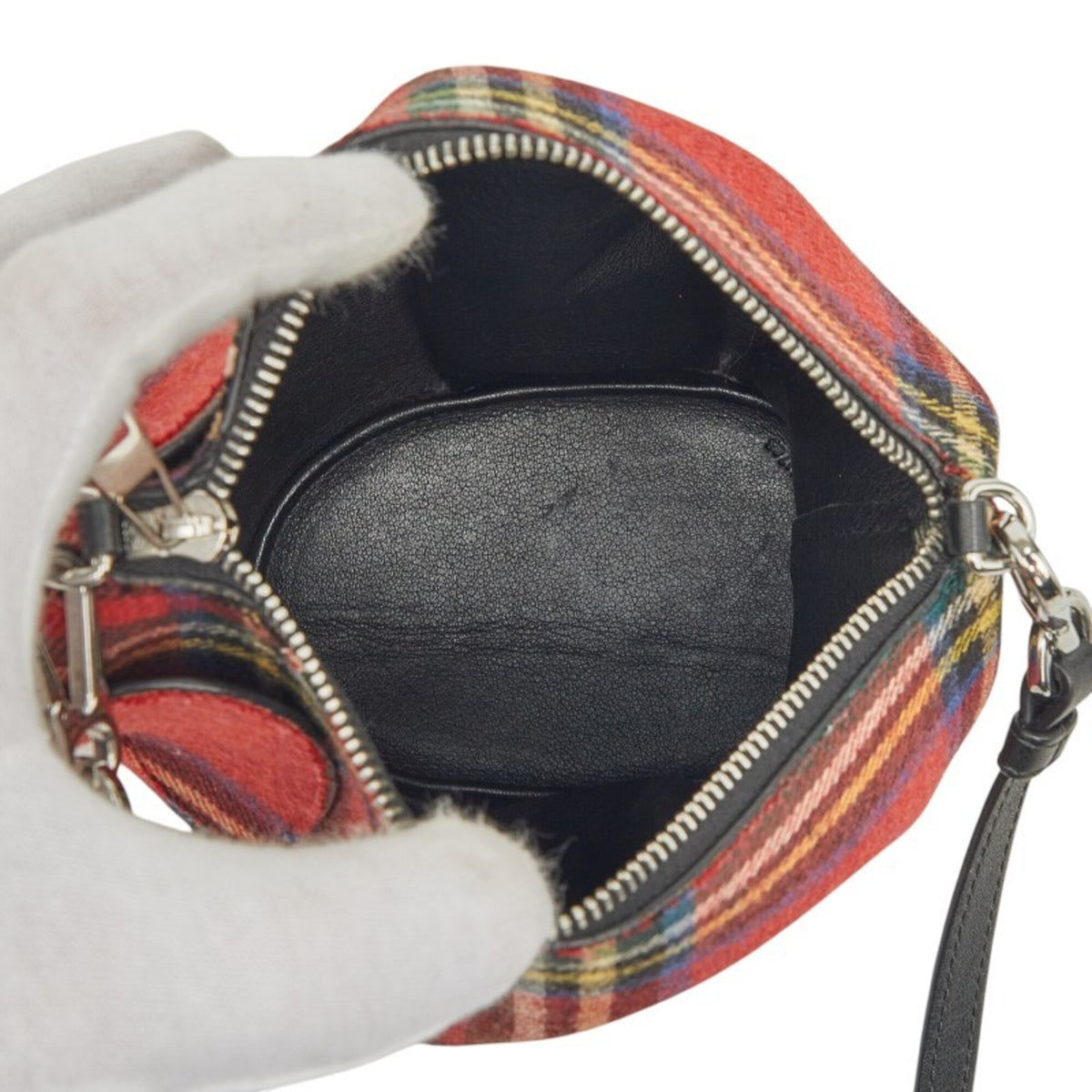 Loewe Multi-Color Red Color Wool Shoulder Bag (Pre-Owned)