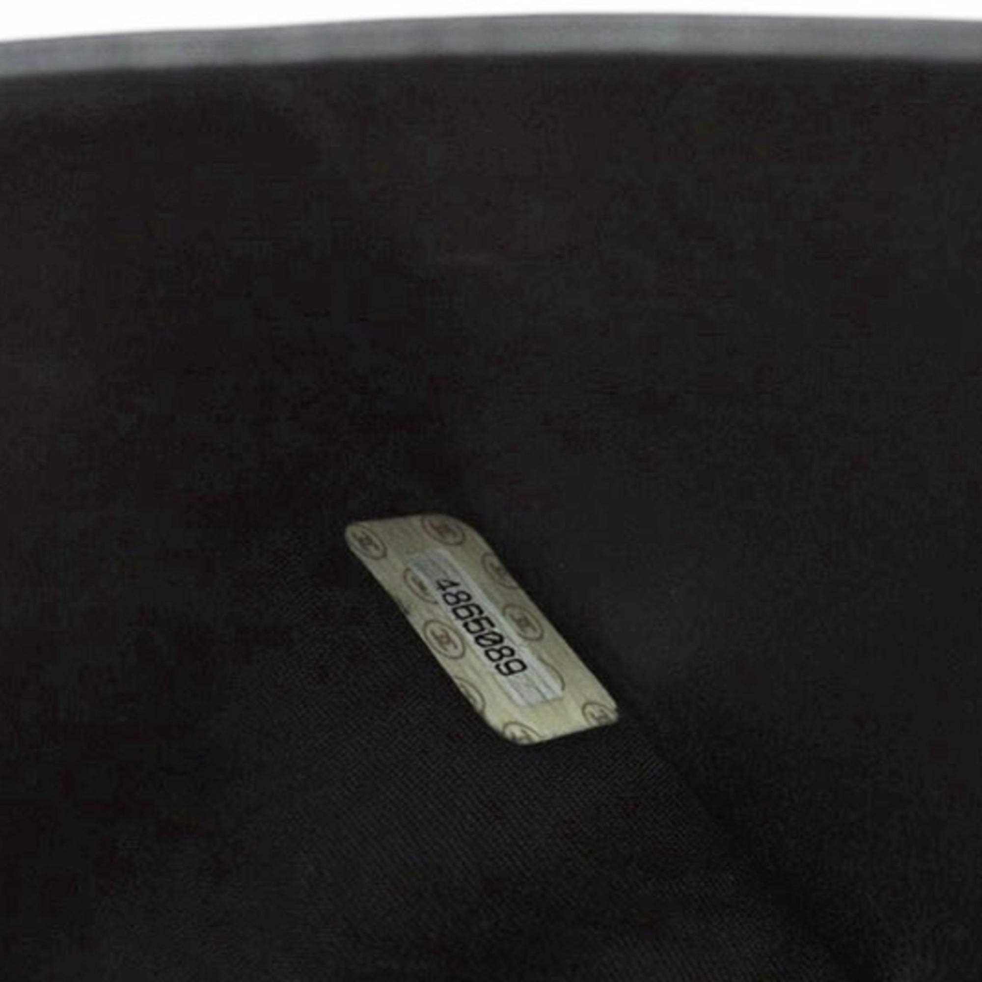 Chanel Black Leather Wallet (Bi-Fold) (Pre-Owned)