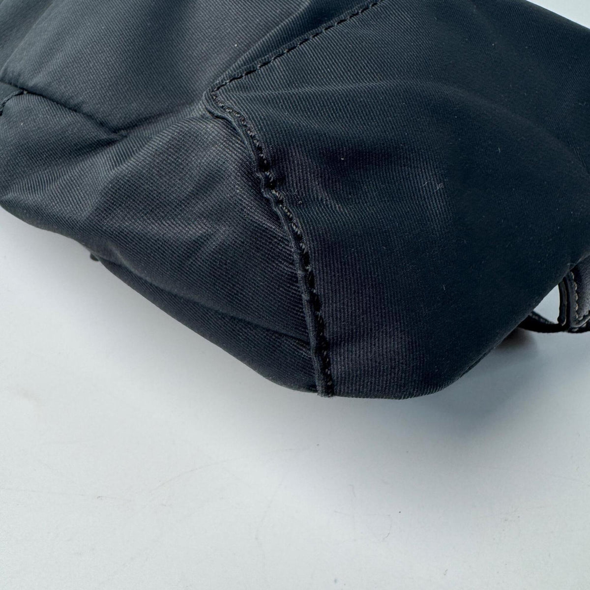Coach Black Nylon Sling Bag (Pre-Owned)