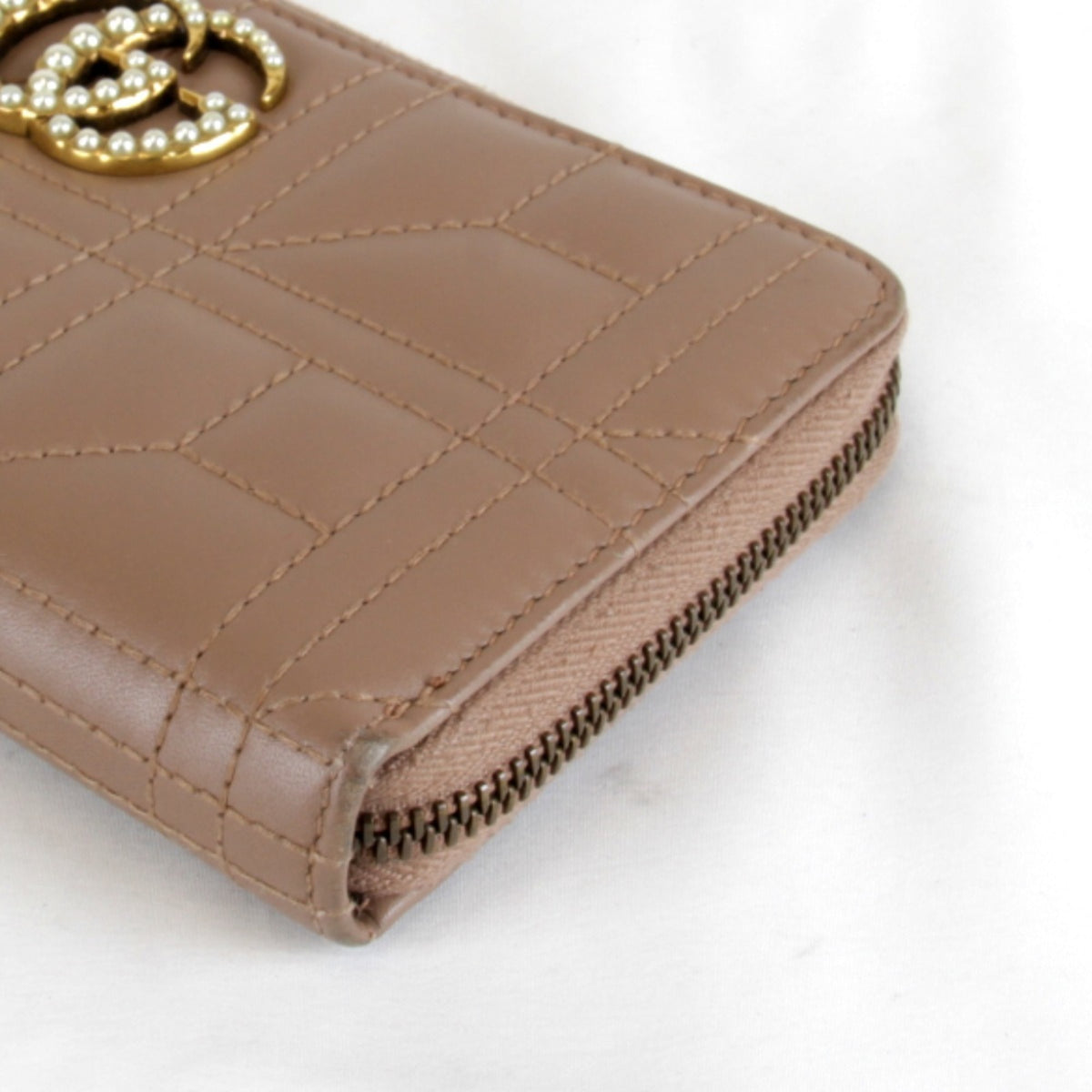 Gucci Brown Leather Long Wallet (Bi-Fold) (Pre-Owned)