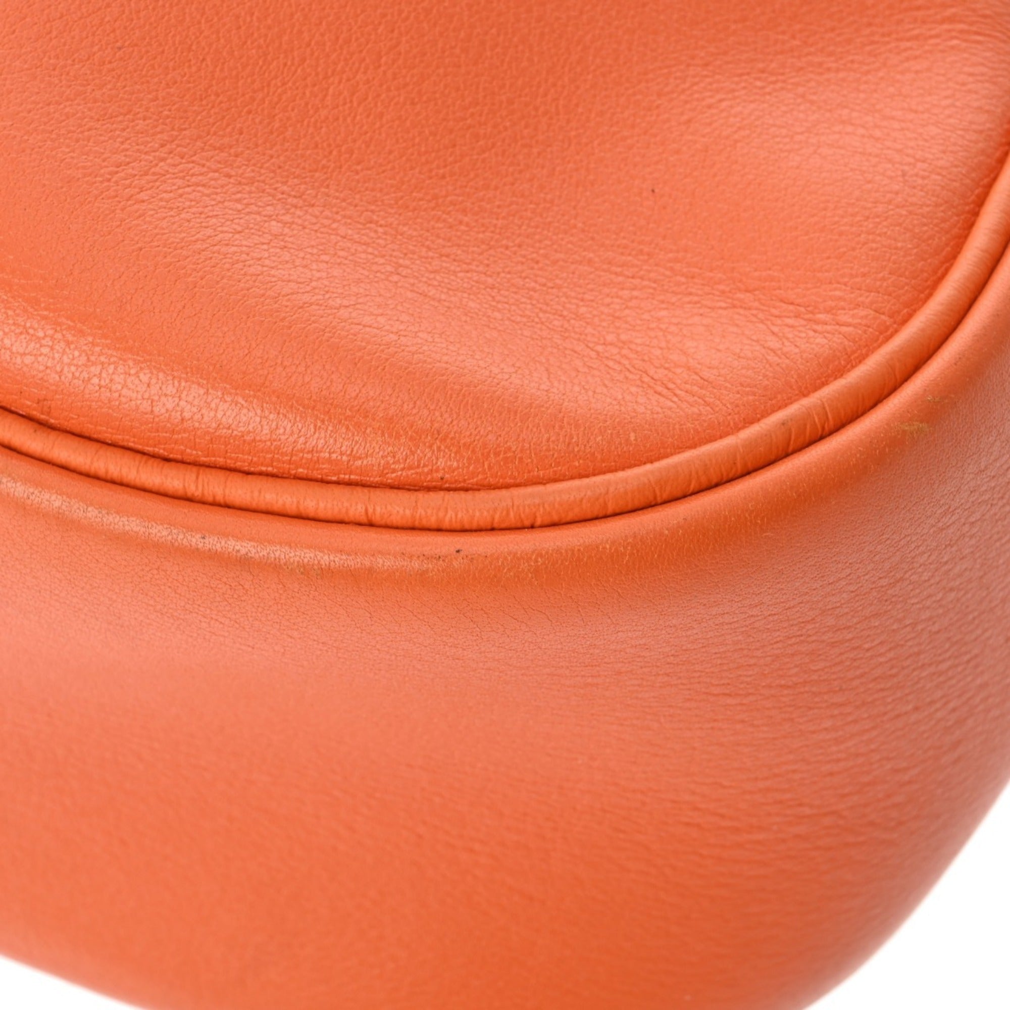 Hermes Orange Gulliver Leather Shoulder Bag (Pre-Owned)
