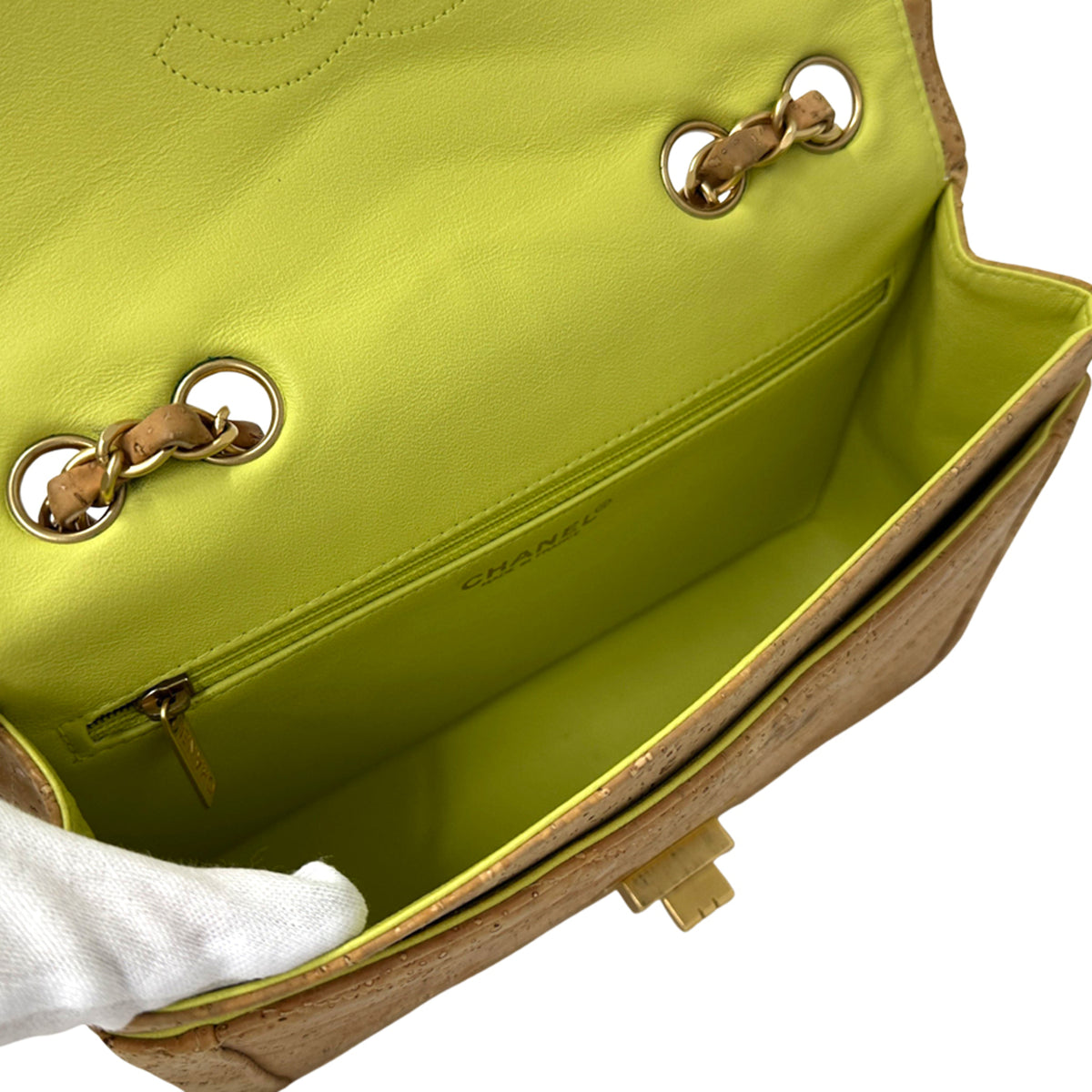 Chanel Beige Gold Leather Handbag Shoulder Bag (Pre-Owned)
