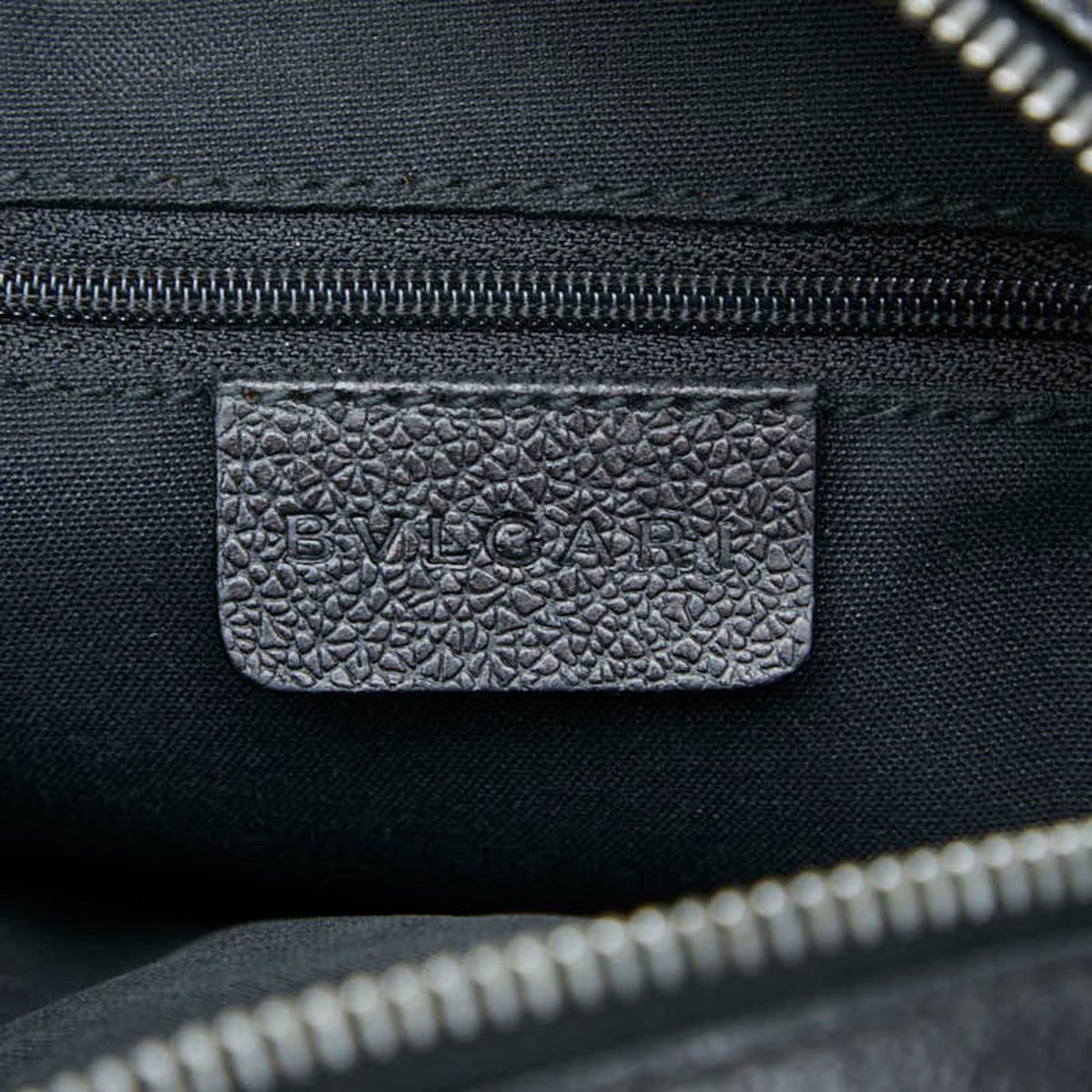 Bvlgari Black Leather Shoulder Bag (Pre-Owned)