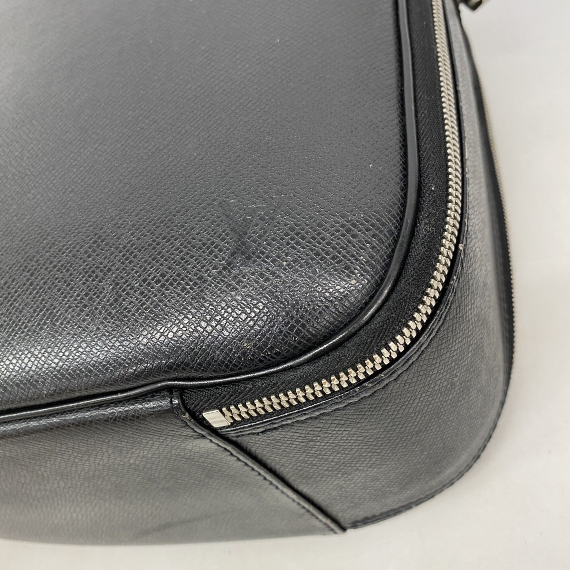 Louis Vuitton Ardoise Handbag (Pre-Owned)