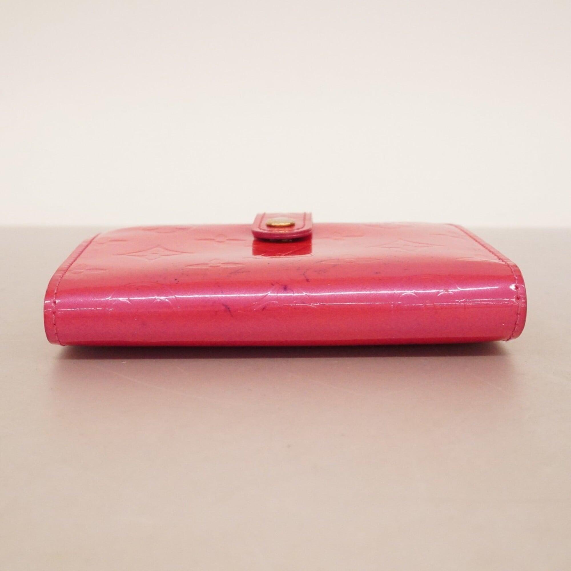 Louis Vuitton Fuchsia Pink Wallet (Bi-Fold) (Pre-Owned)