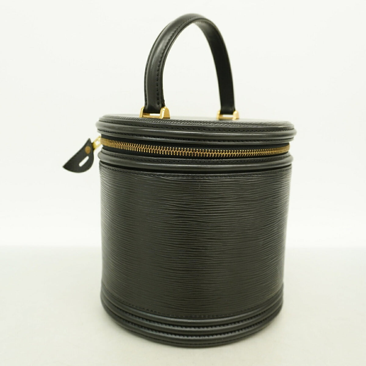 Louis Vuitton Noir Handbag (Pre-Owned)