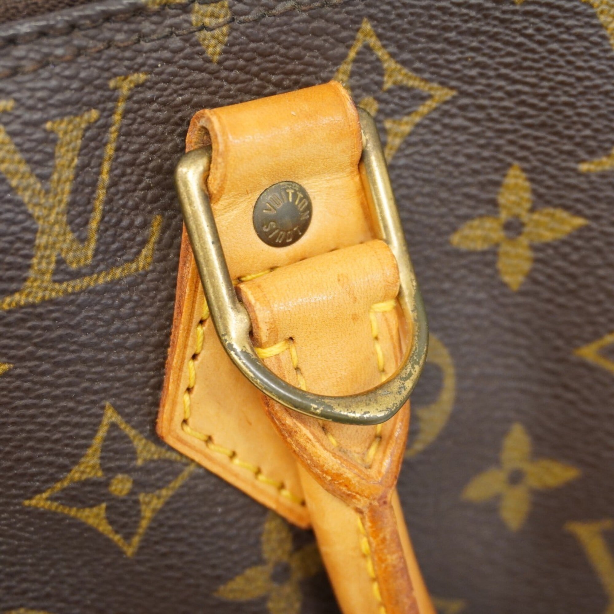 Louis Vuitton Brown Handbag (Pre-Owned)