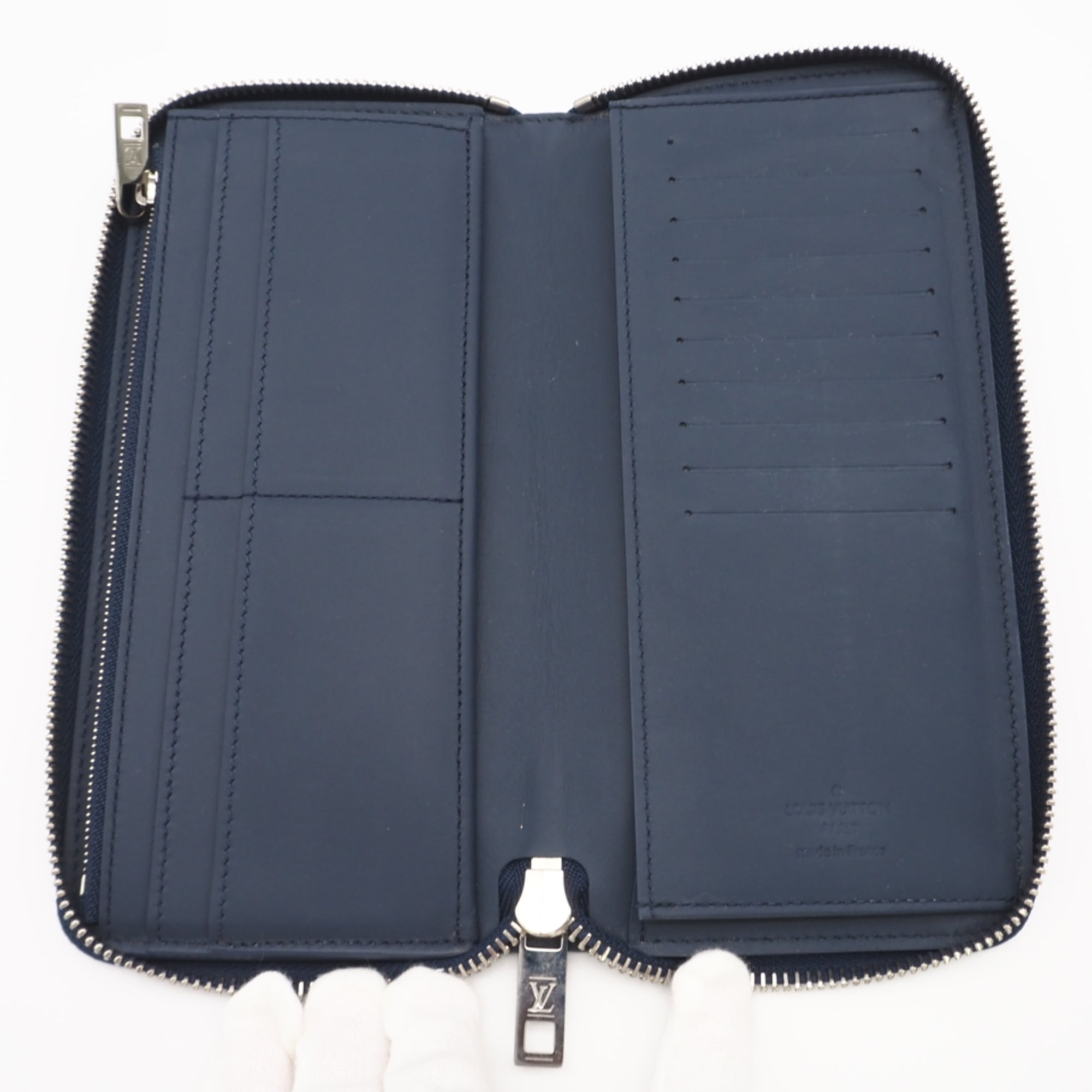 Louis Vuitton Navy Leather Long Wallet (Bi-Fold) (Pre-Owned)