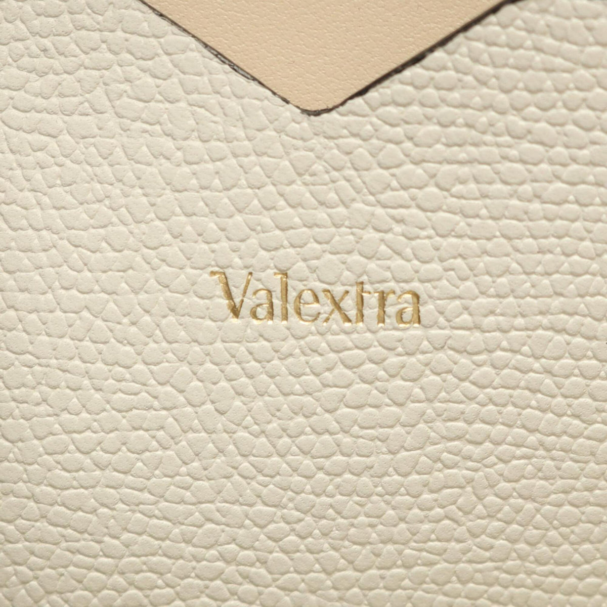 Valextra White Leather Handbag (Pre-Owned)