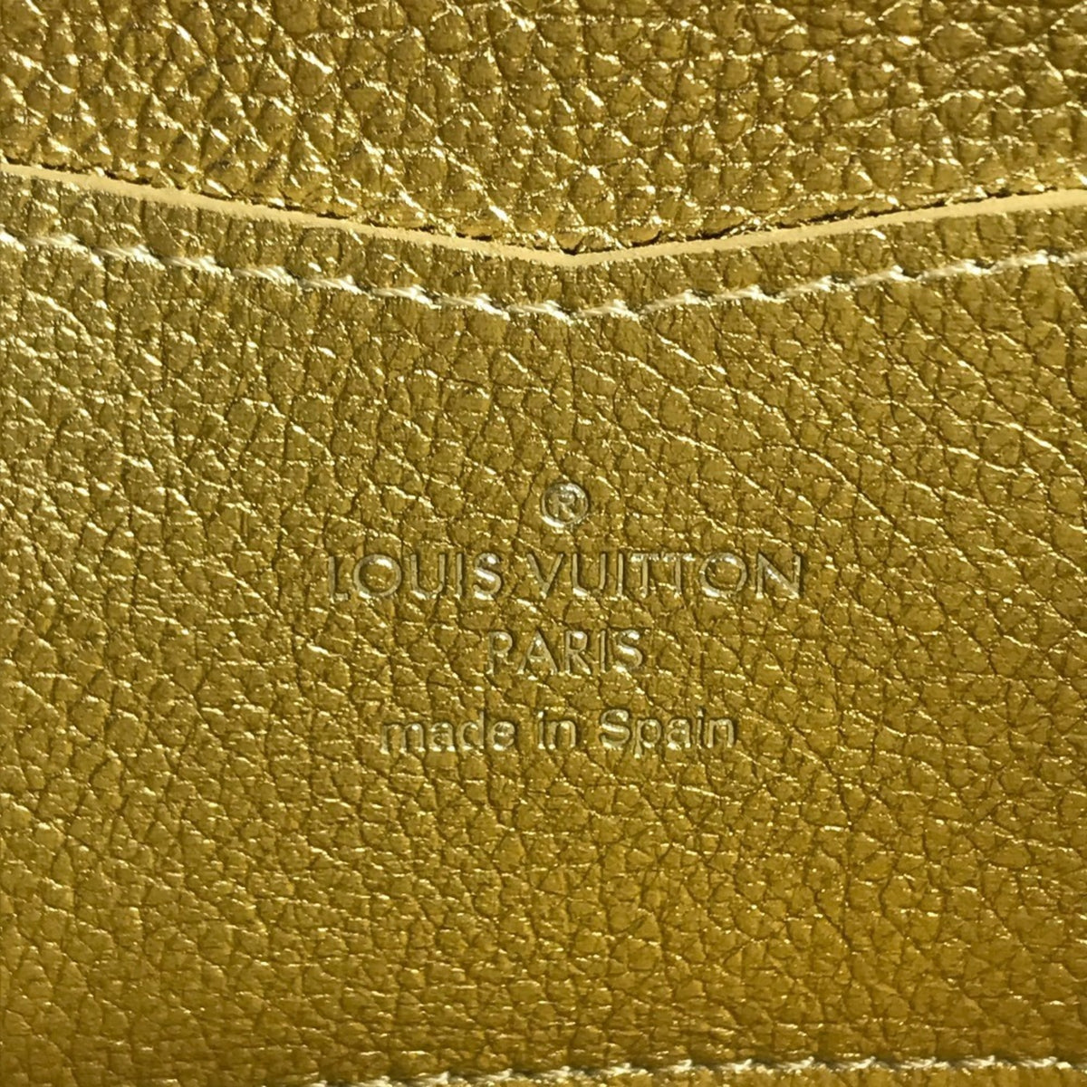 Louis Vuitton Gold Leather Long Wallet (Bi-Fold) (Pre-Owned)